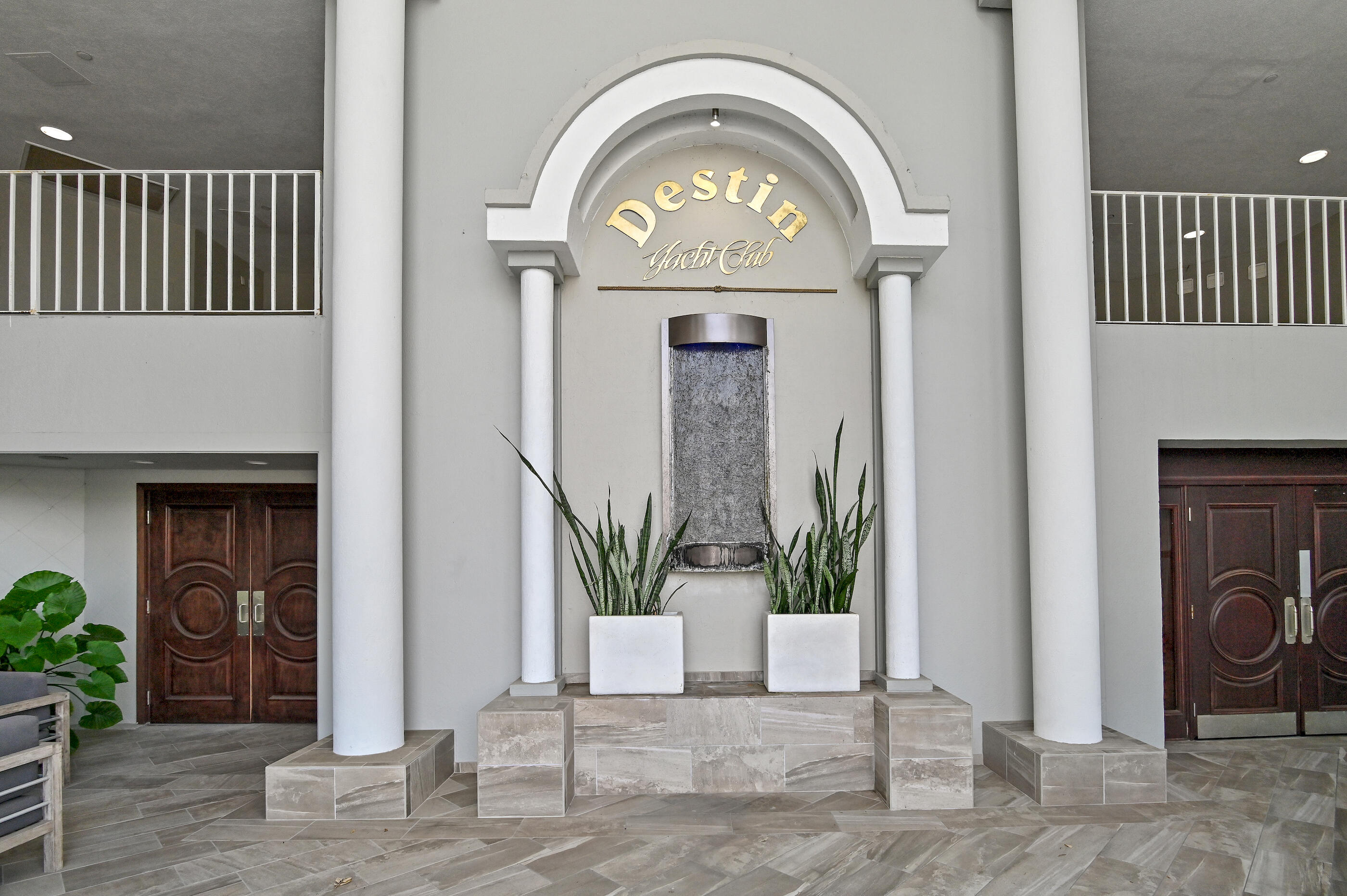 DESTIN YACHT CLUB - Residential