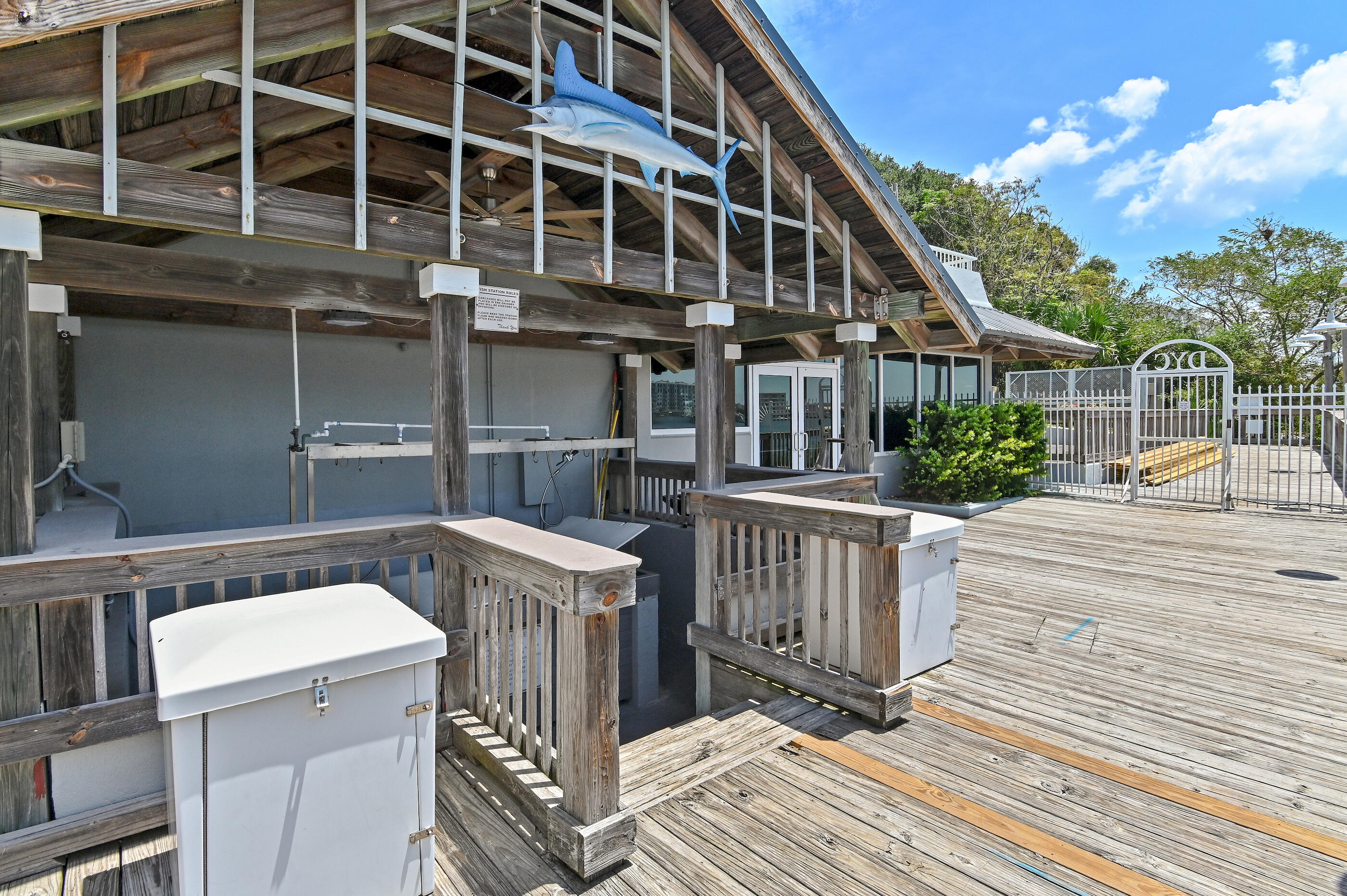 DESTIN YACHT CLUB - Residential