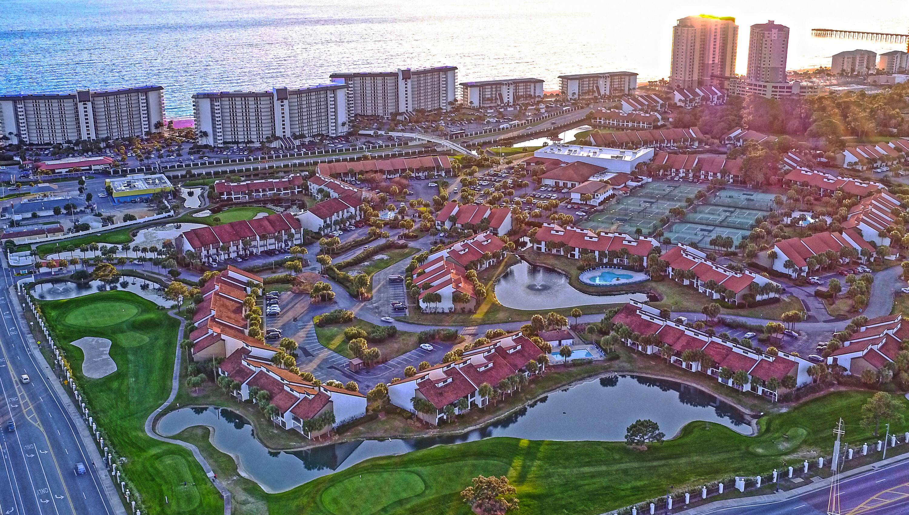 EDGEWATER - Residential