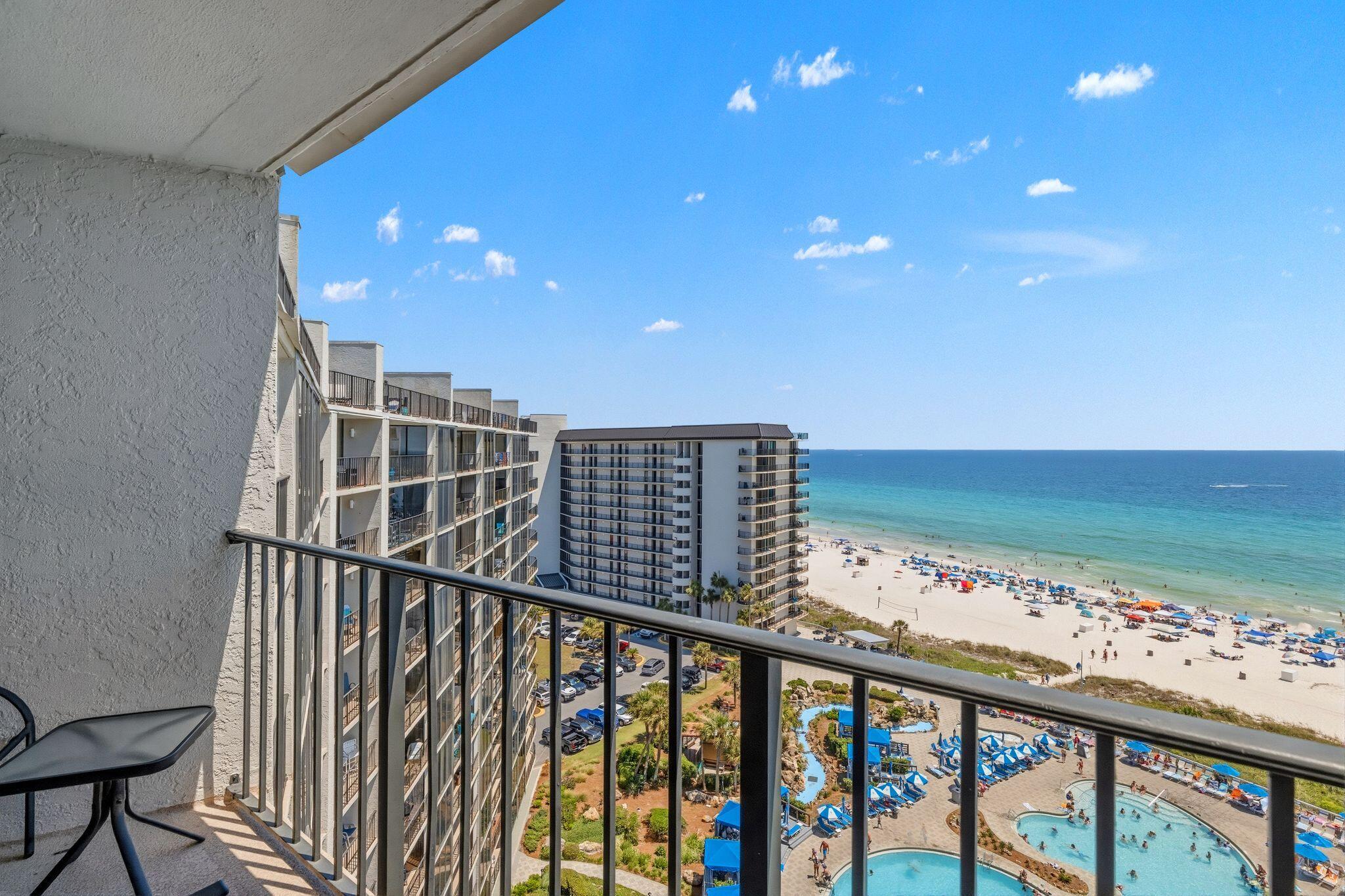 EDGEWATER - Residential