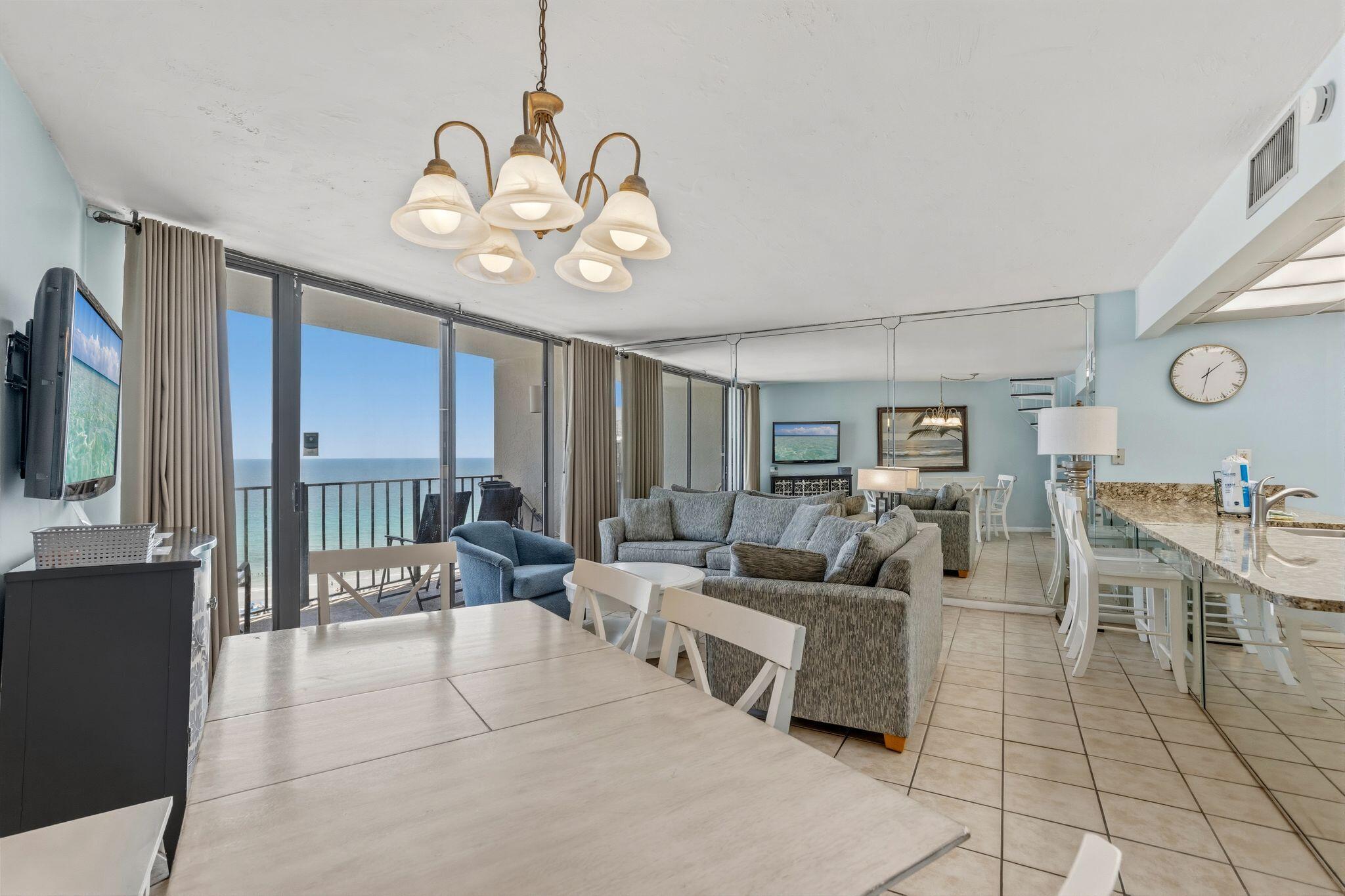 EDGEWATER - Residential