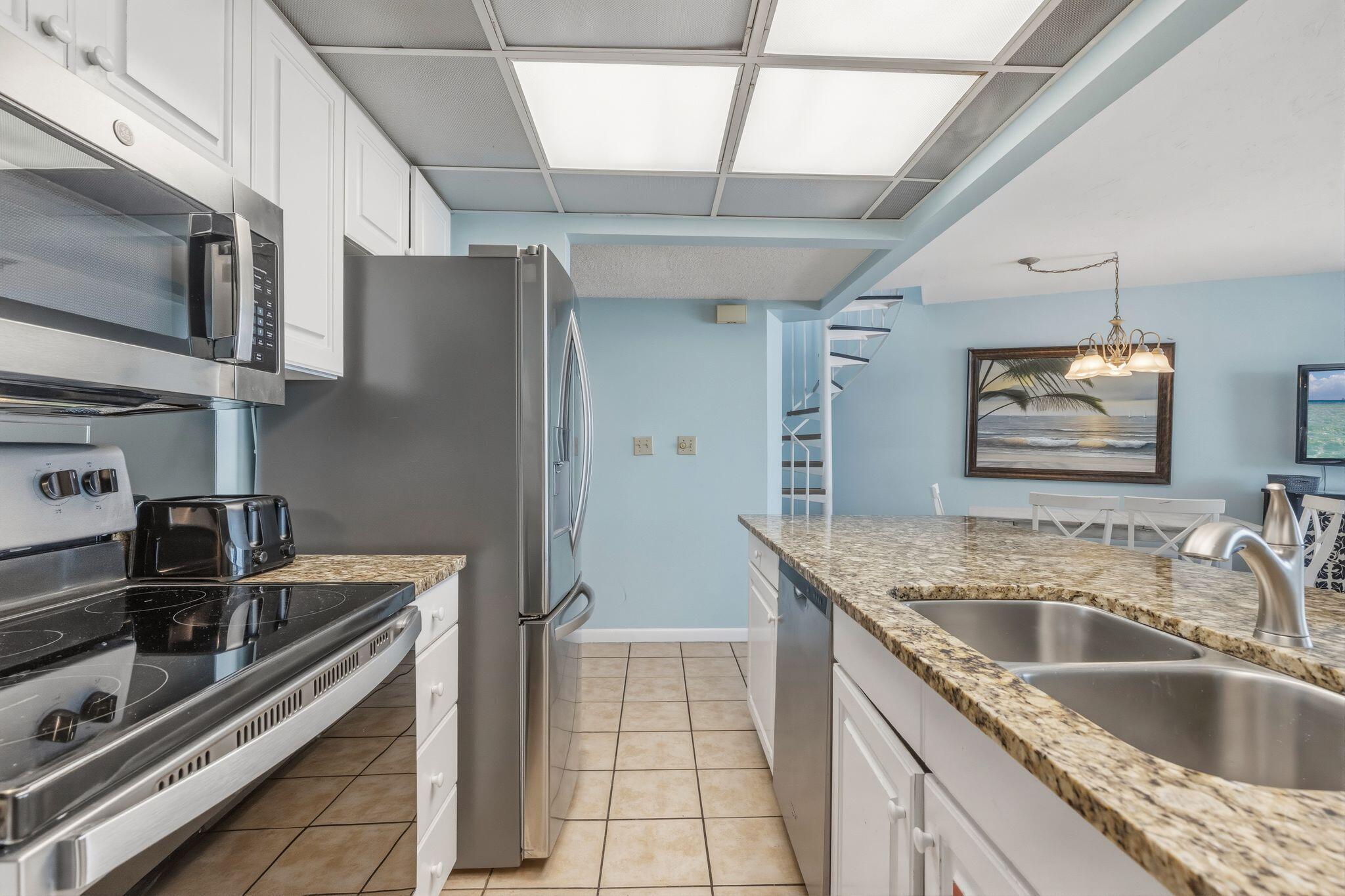 EDGEWATER - Residential
