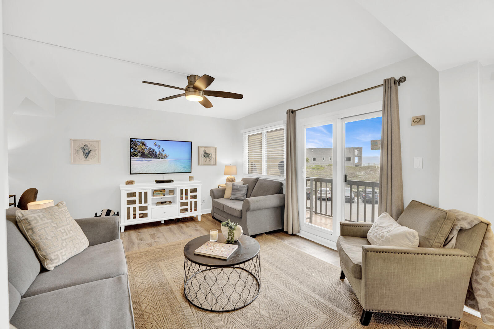 PINNACLE PORT - Residential