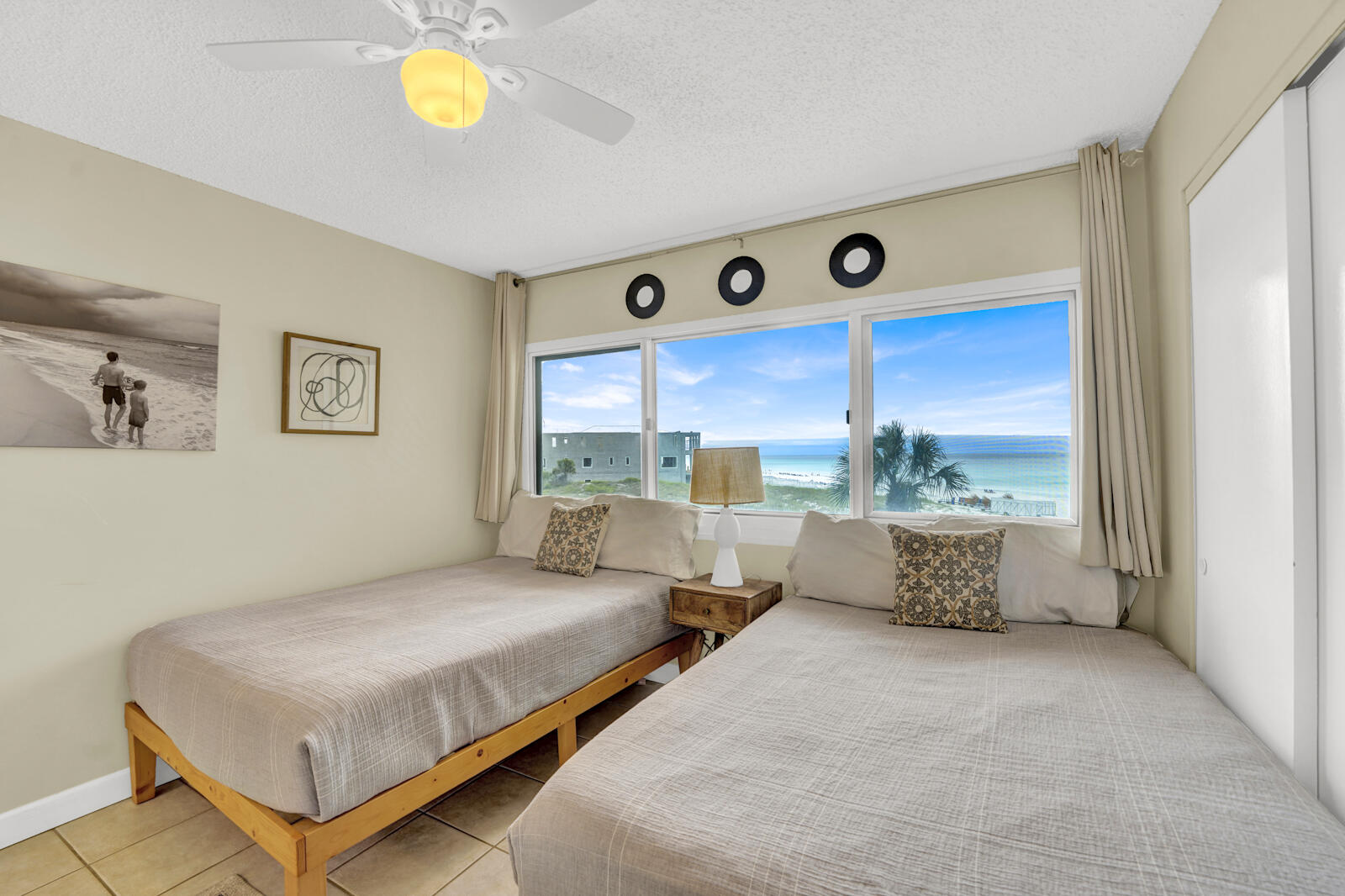 PINNACLE PORT - Residential