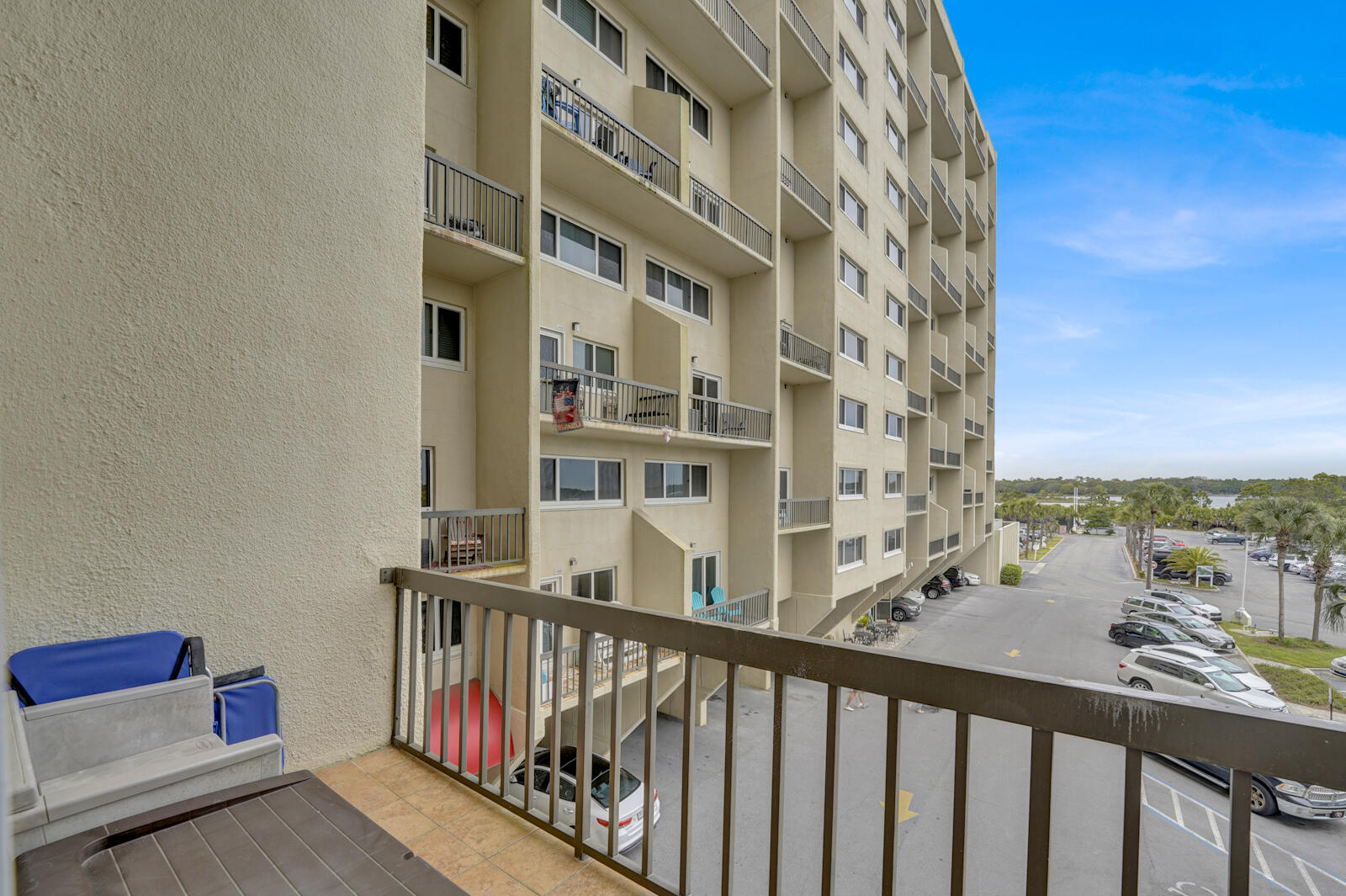 PINNACLE PORT - Residential