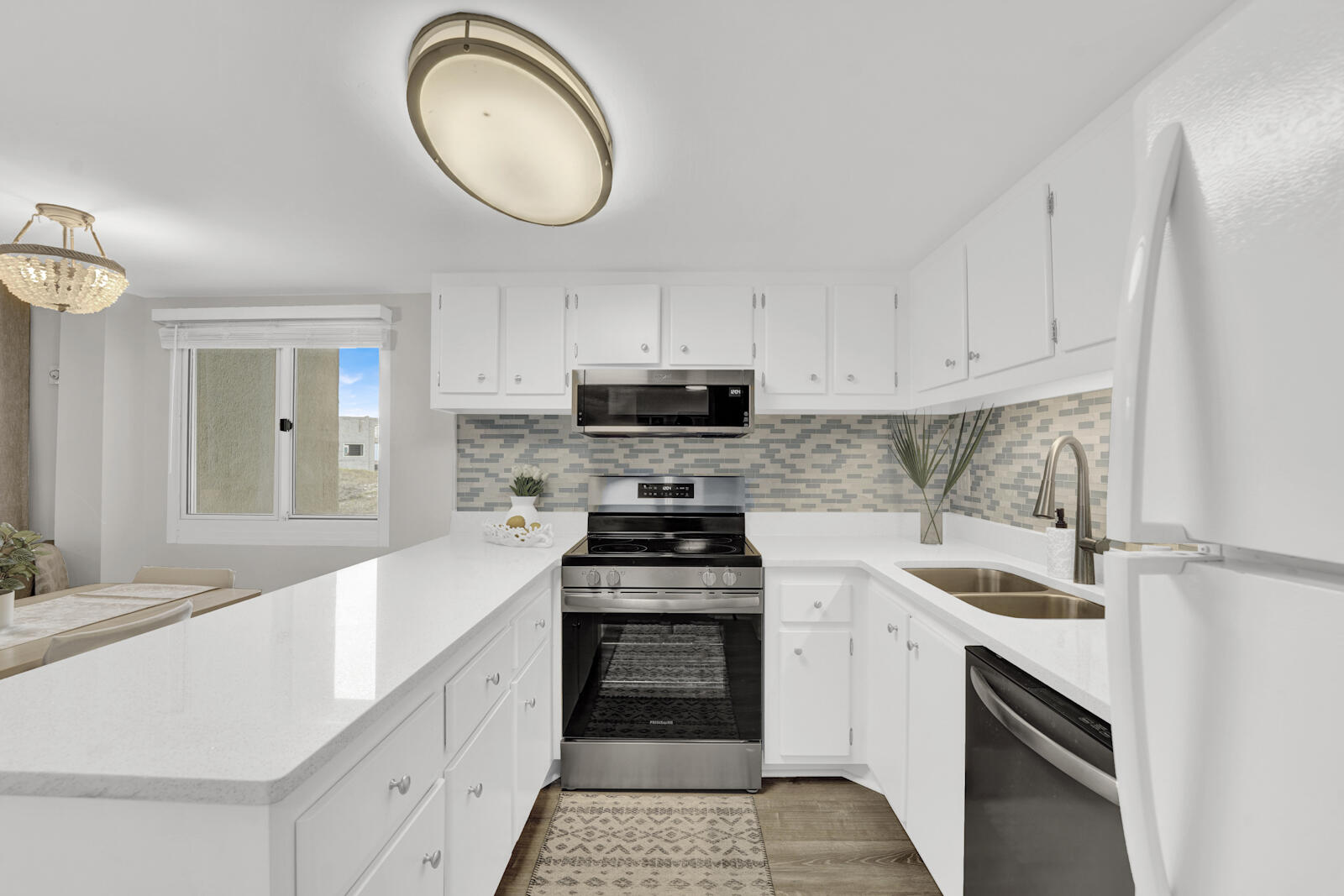PINNACLE PORT - Residential