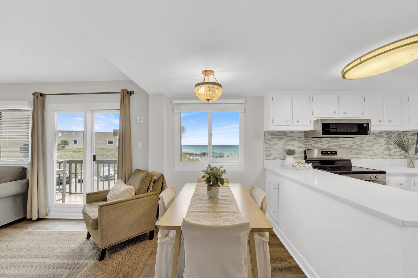 PINNACLE PORT - Residential