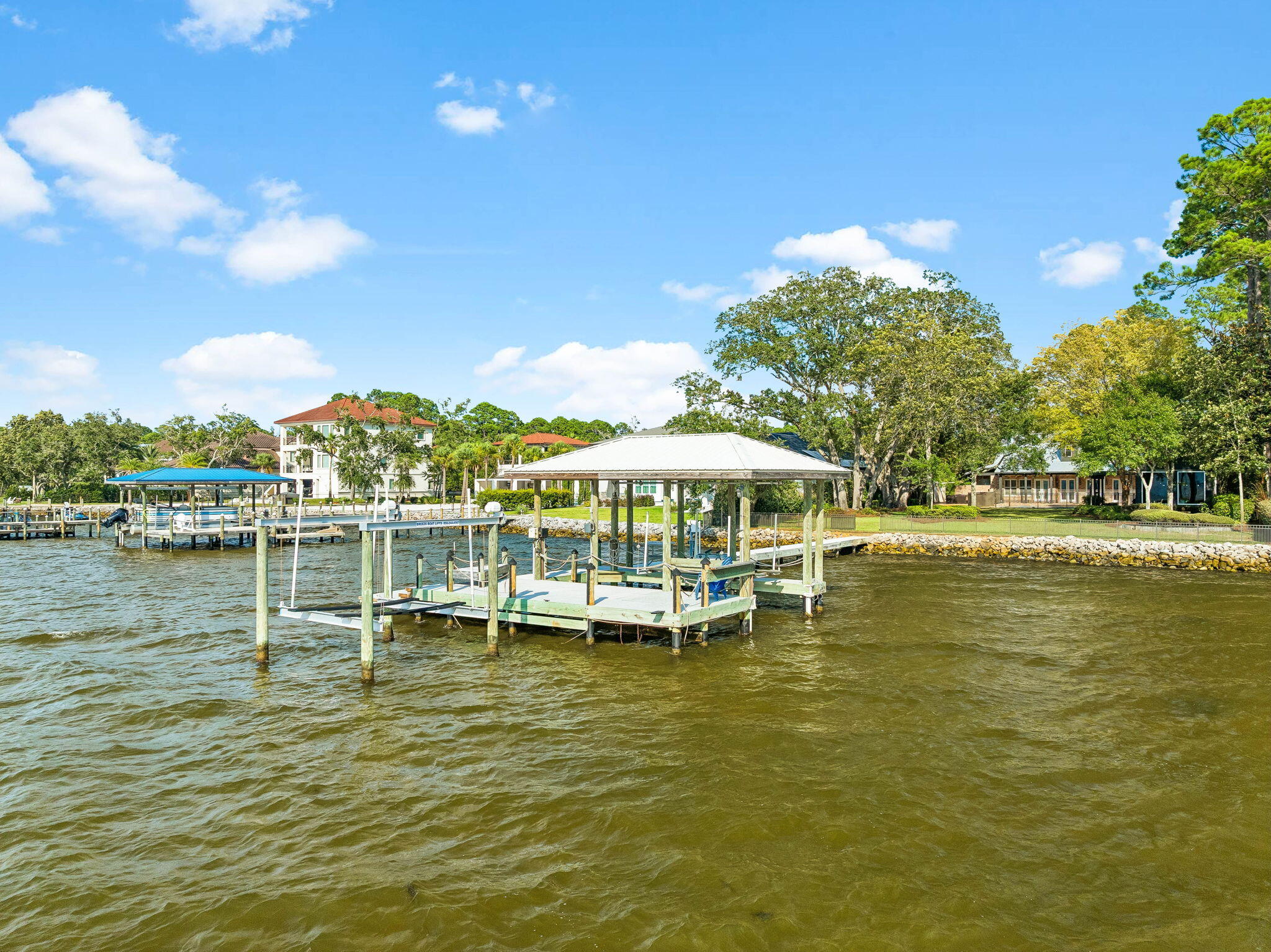 DRIFTWOOD ESTATES - Residential