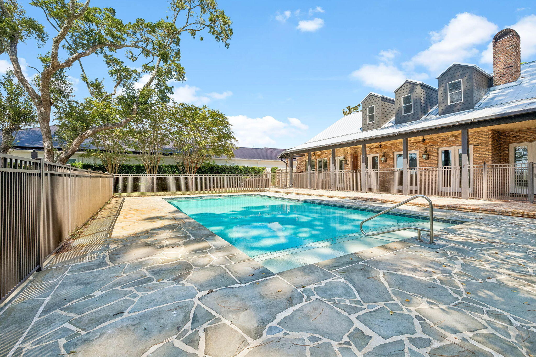 DRIFTWOOD ESTATES - Residential