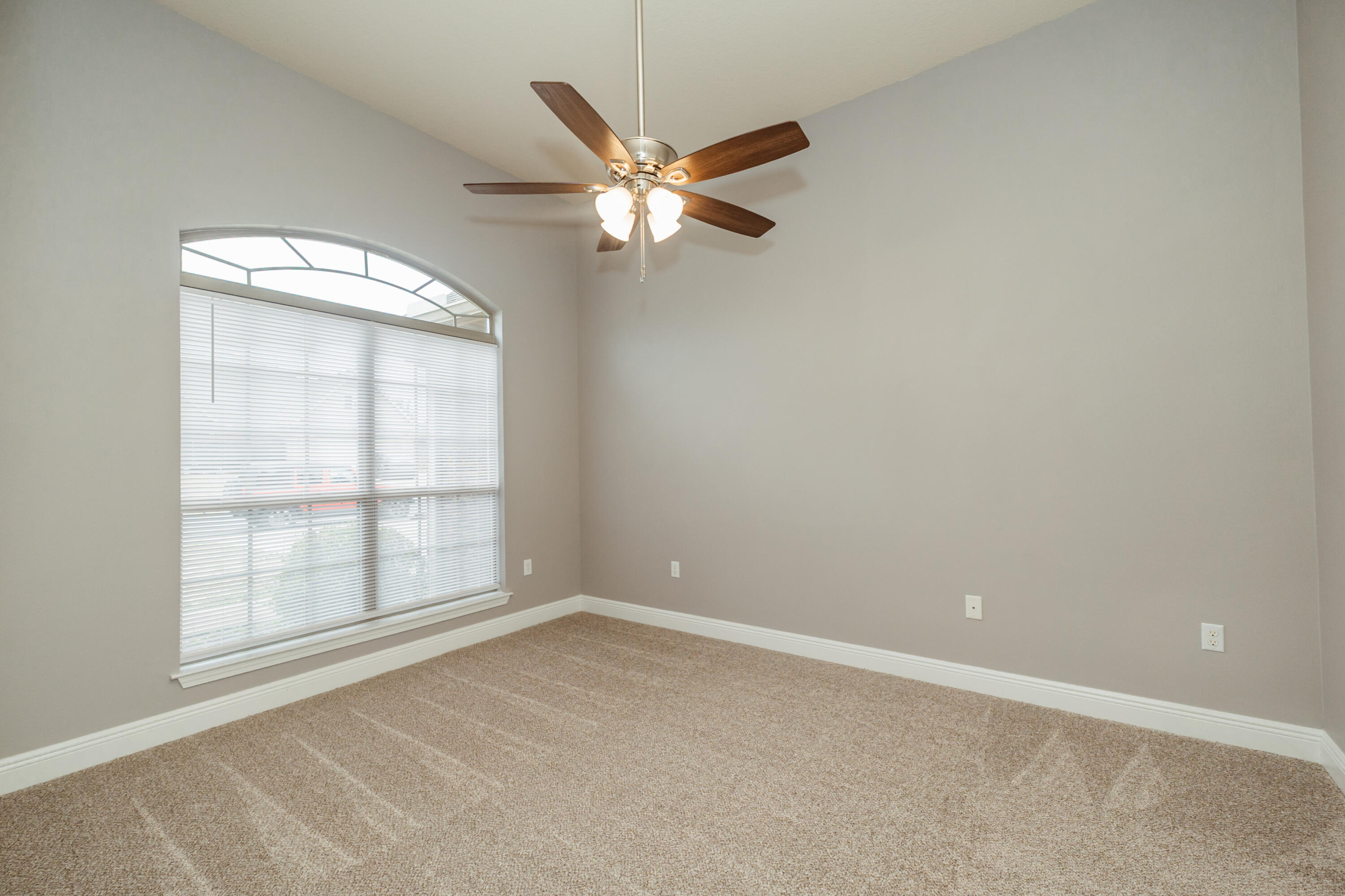 LIBERTY OAKS - Residential Lease