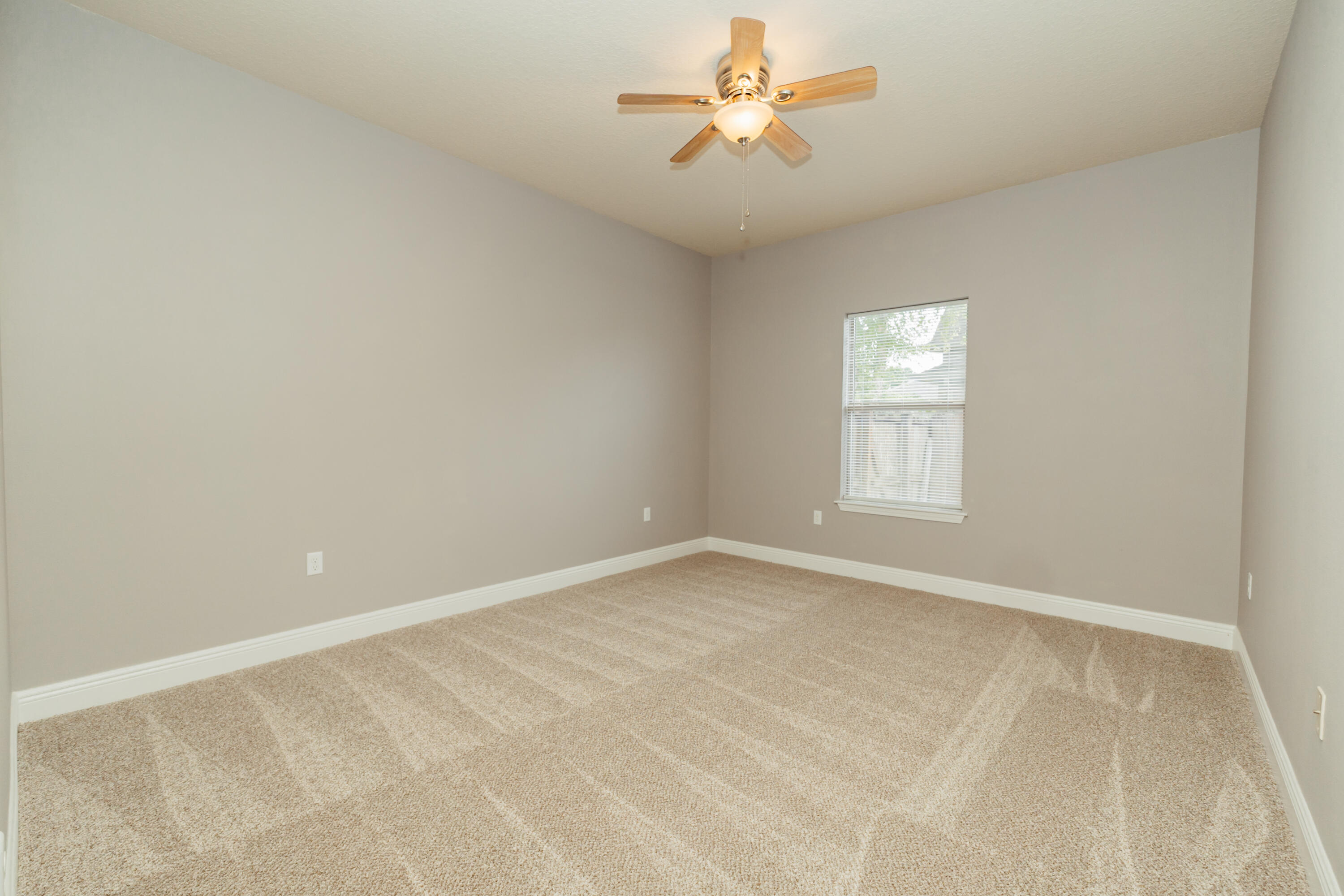 LIBERTY OAKS - Residential Lease