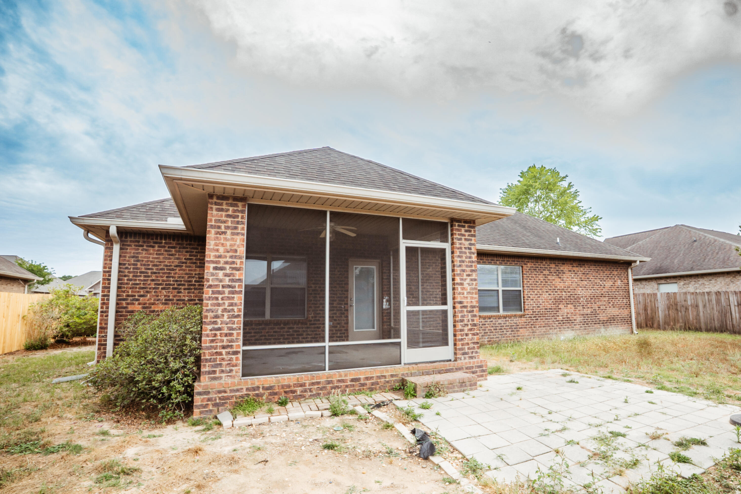 LIBERTY OAKS - Residential Lease