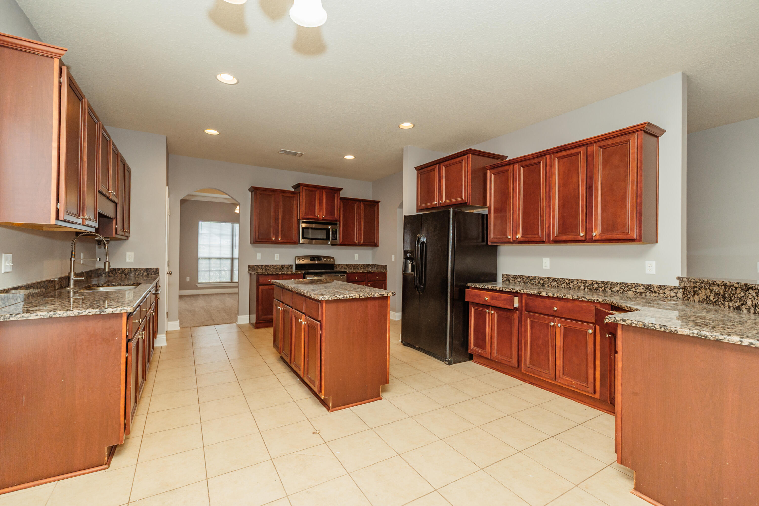 LIBERTY OAKS - Residential Lease