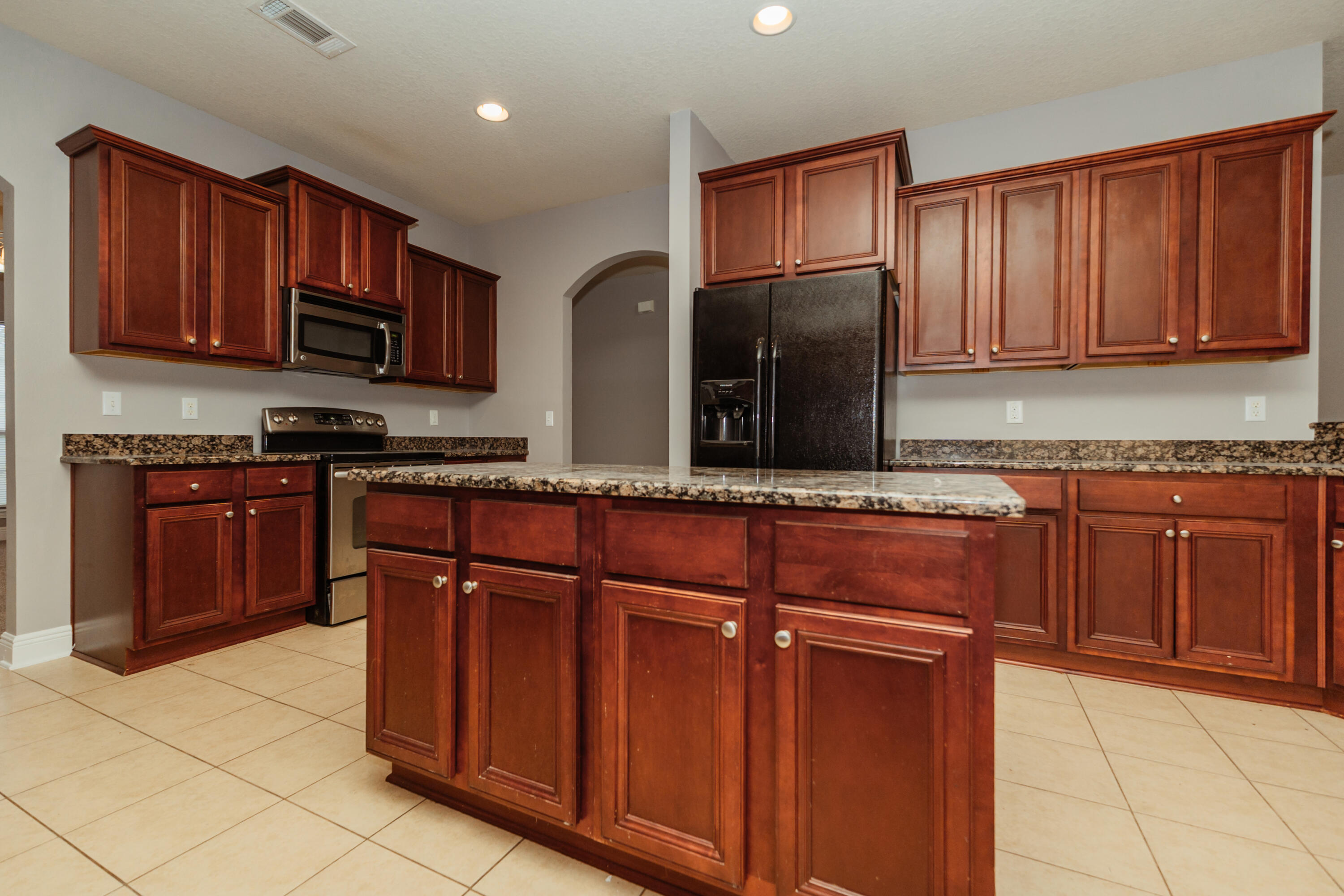 LIBERTY OAKS - Residential Lease