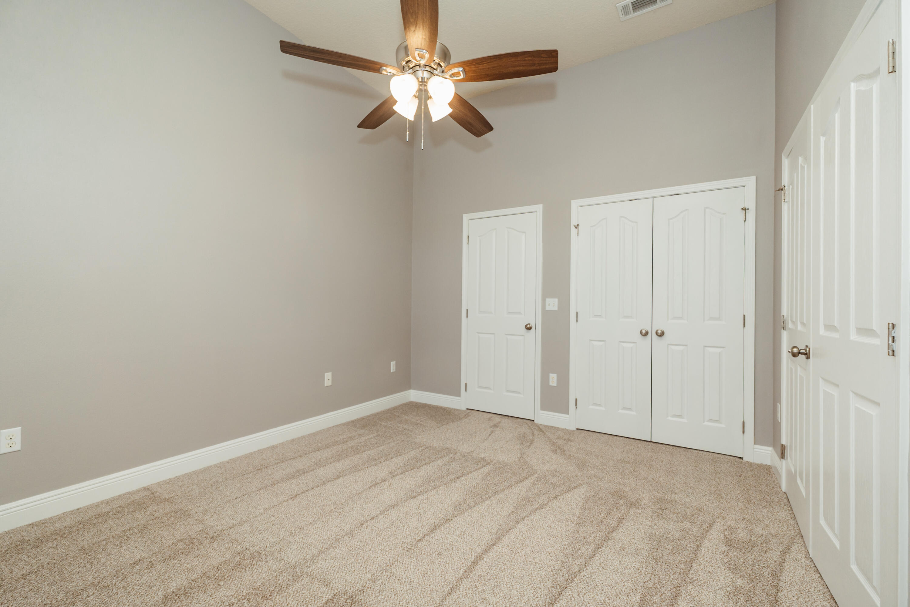 LIBERTY OAKS - Residential Lease