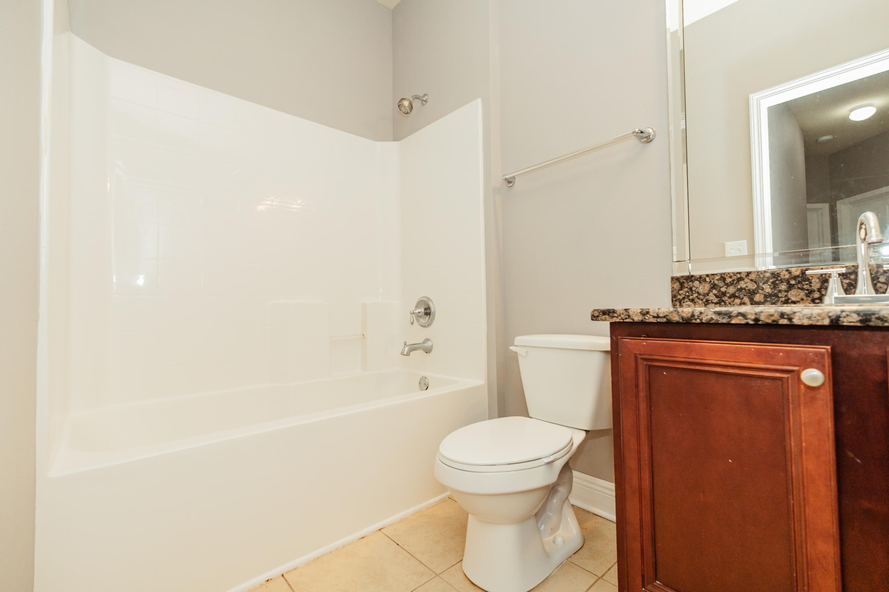 LIBERTY OAKS - Residential Lease