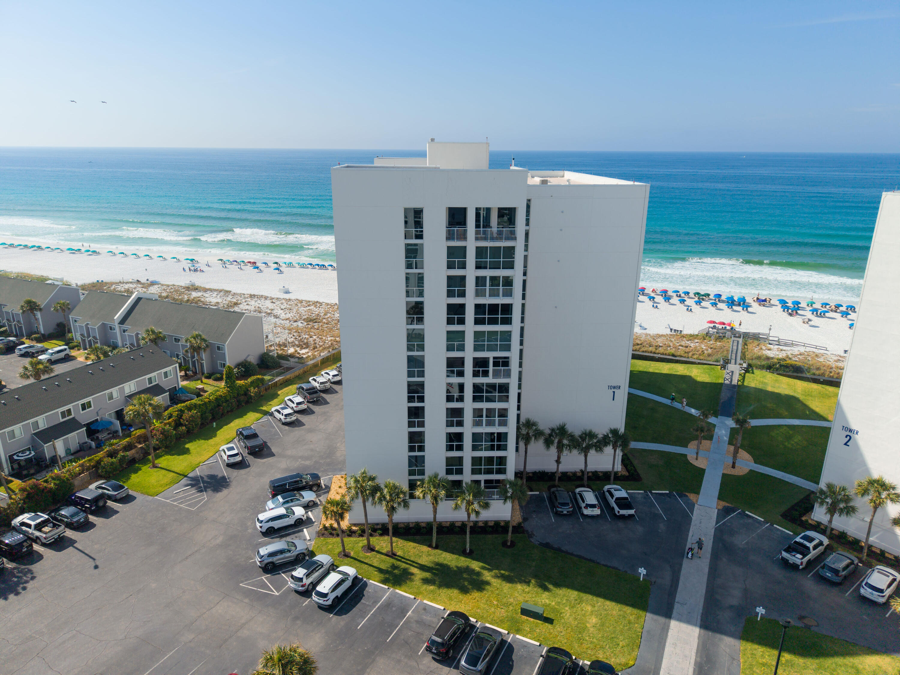 SHORELINE TOWERS 1 - Residential
