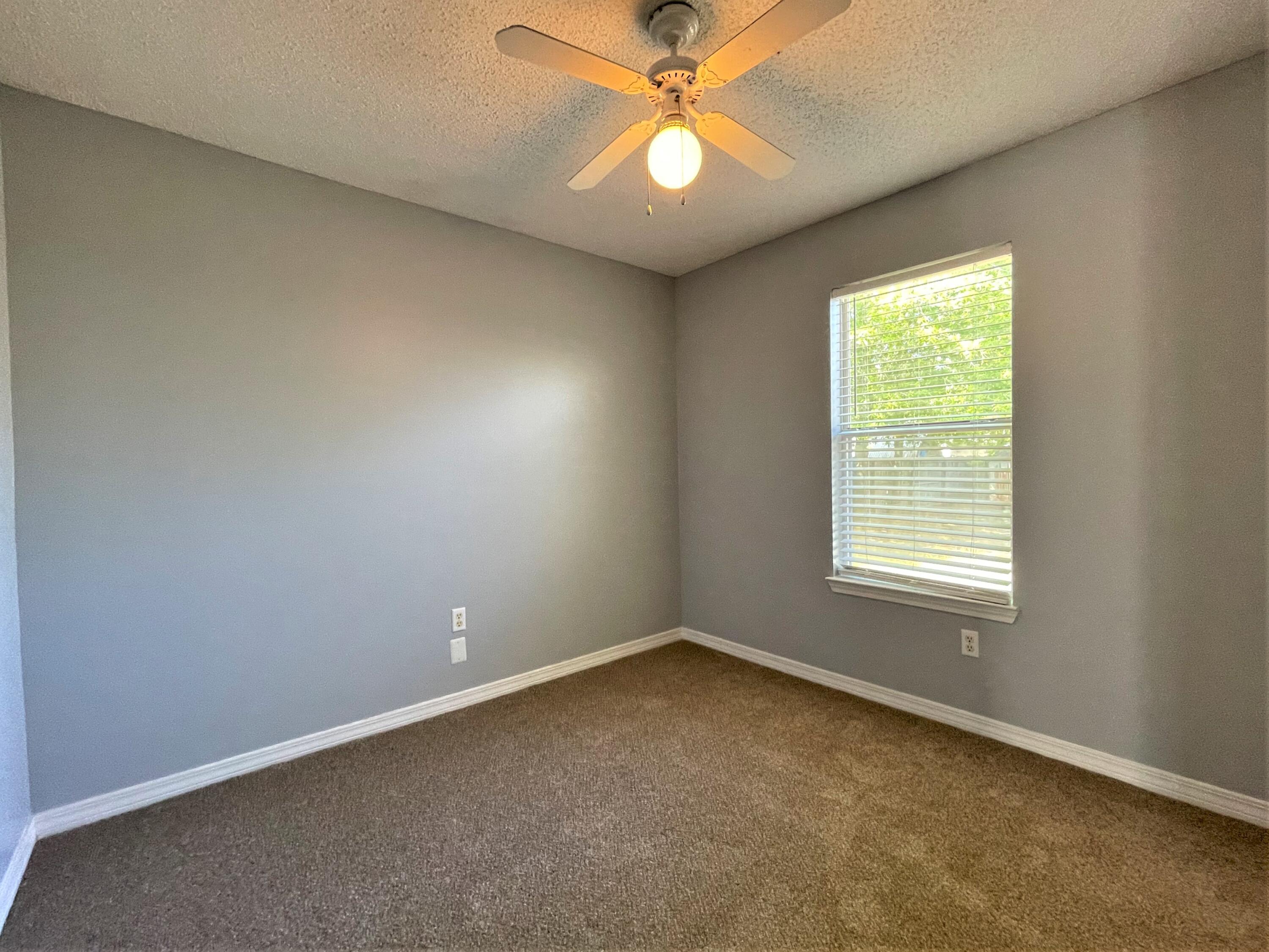 SUGAR CREEK S/D - Residential Lease