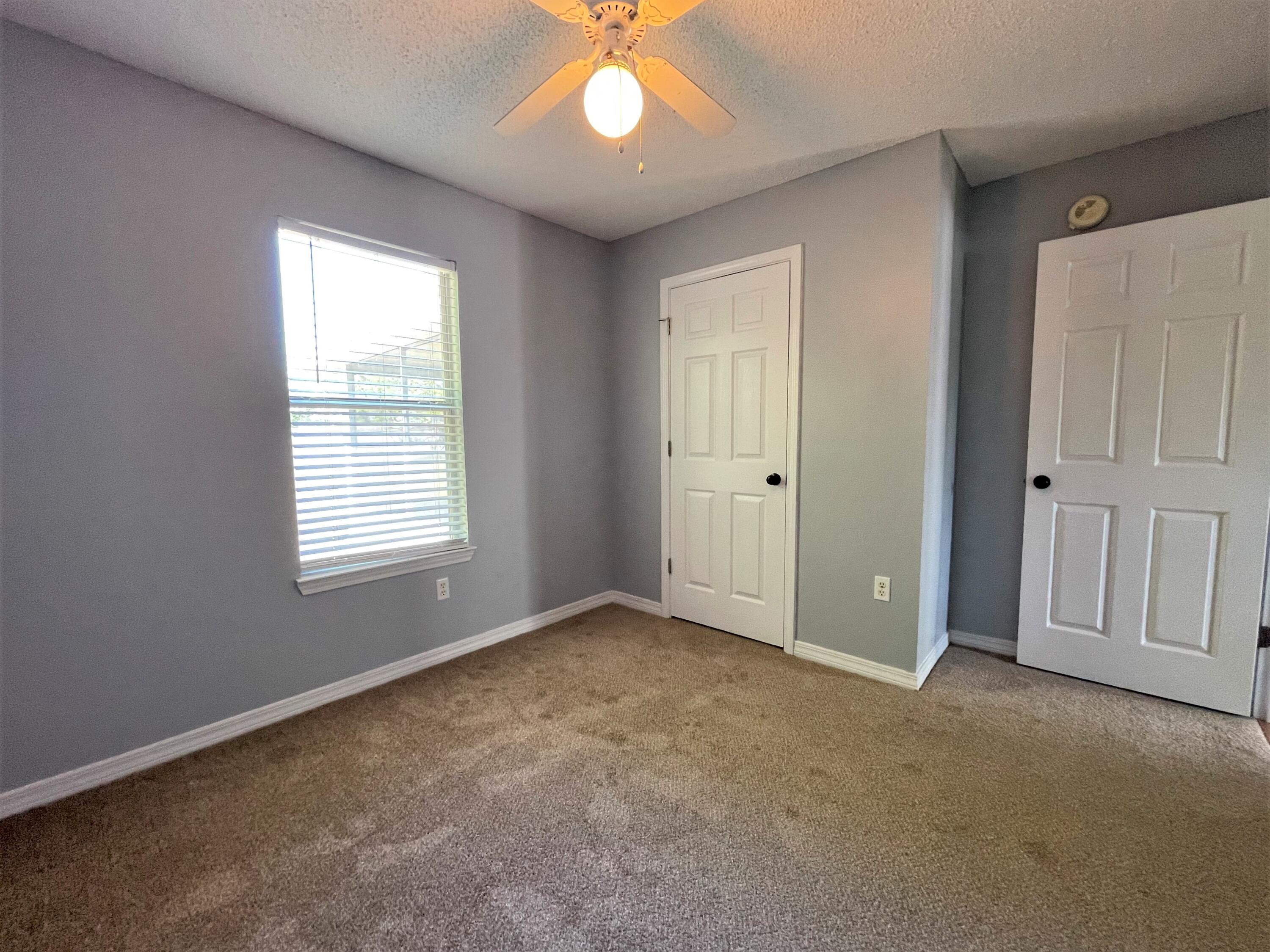 SUGAR CREEK S/D - Residential Lease