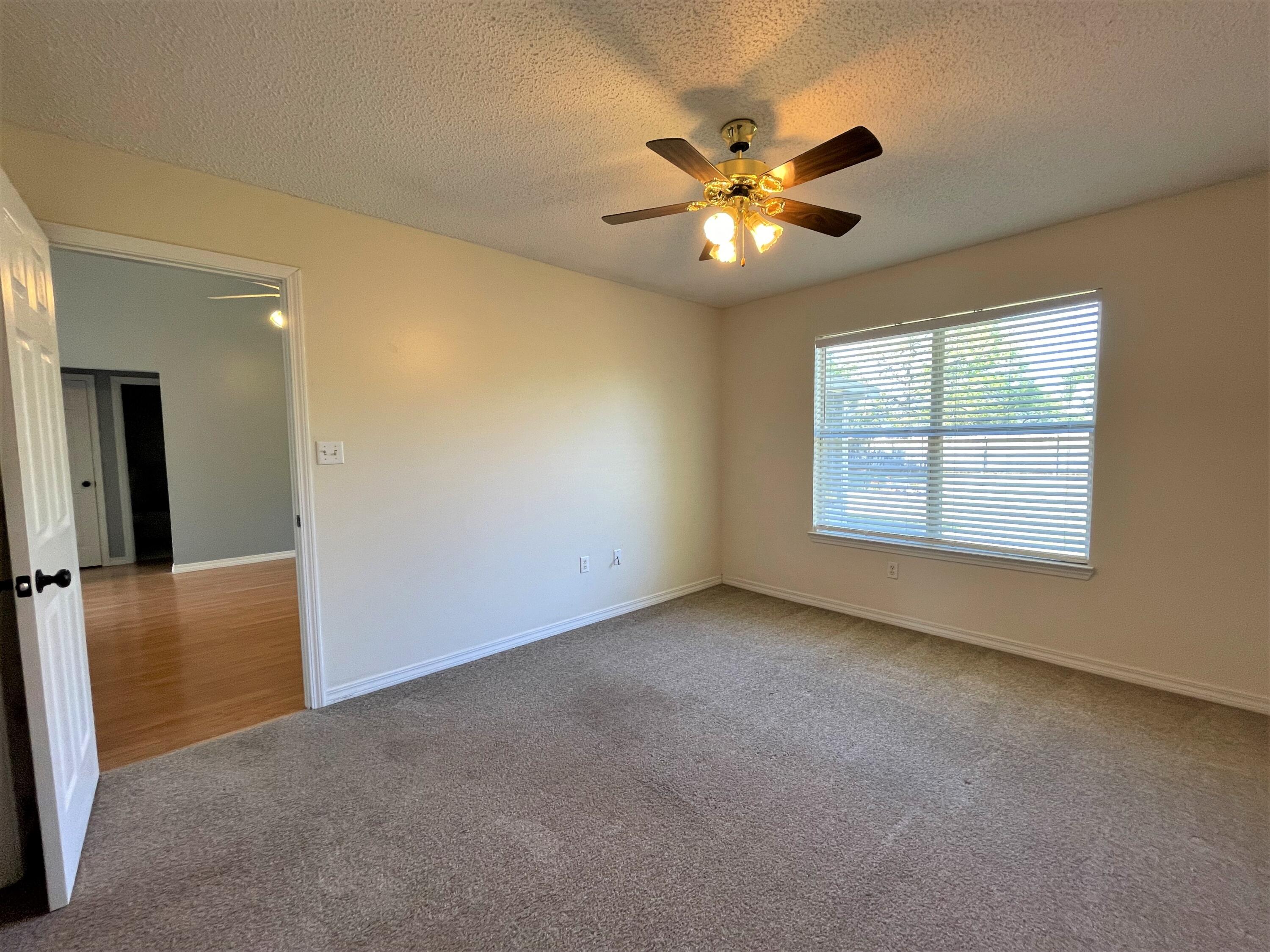SUGAR CREEK S/D - Residential Lease