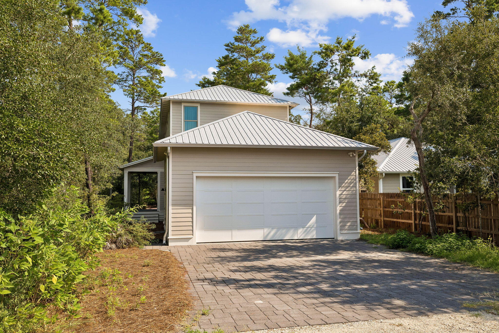 GRAYTON BAYOU - Residential