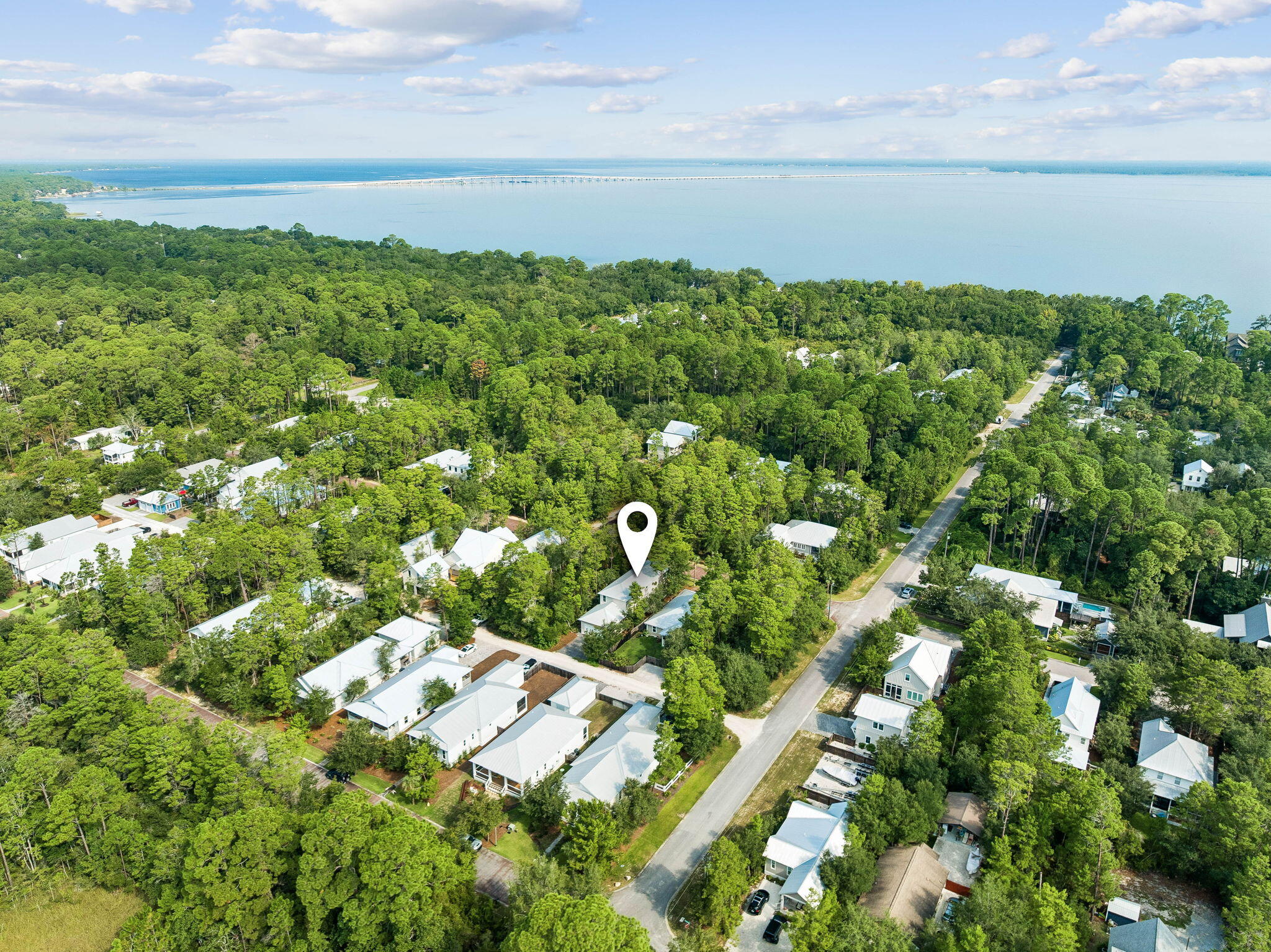 GRAYTON BAYOU - Residential