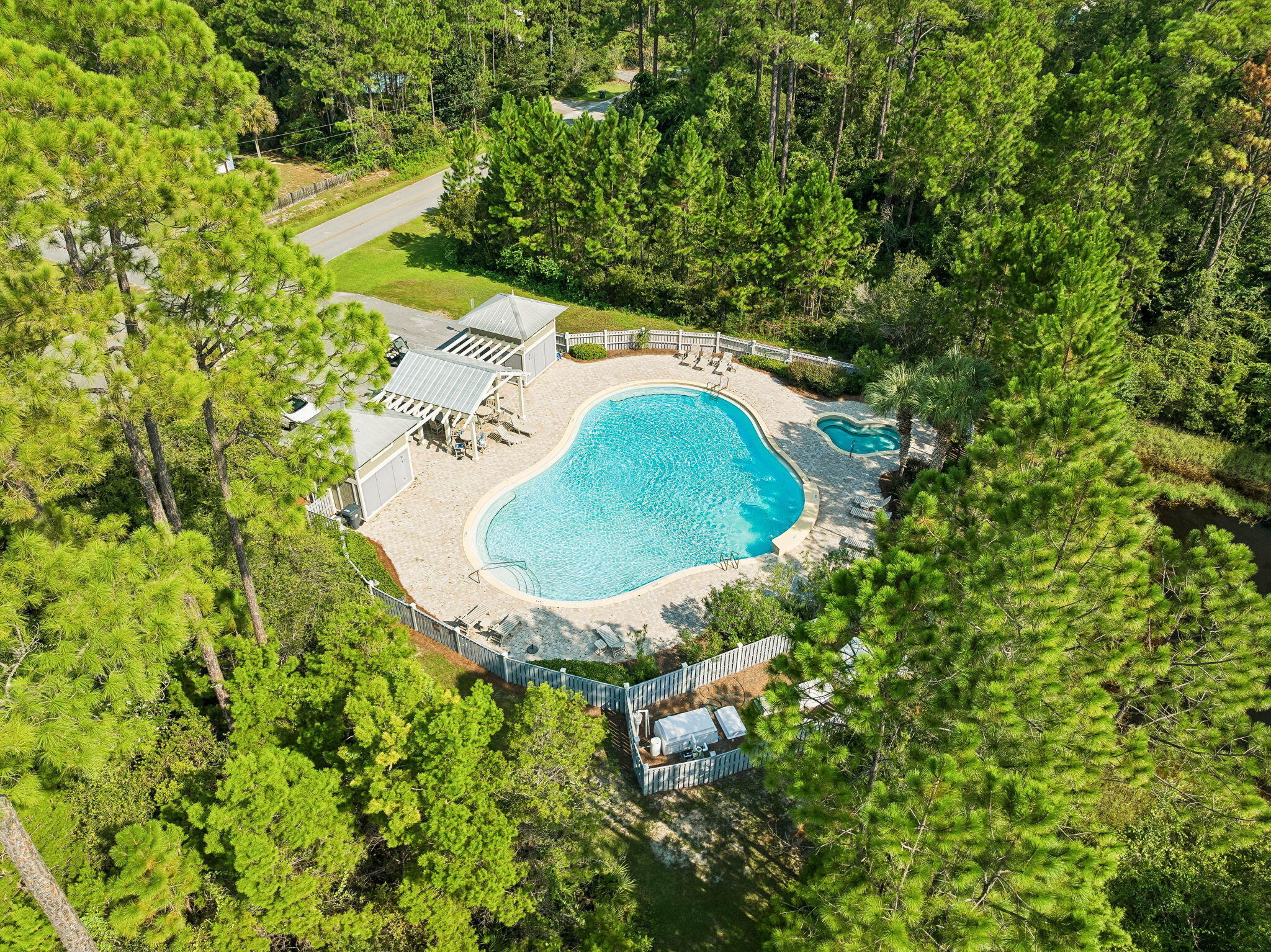 GRAYTON BAYOU - Residential