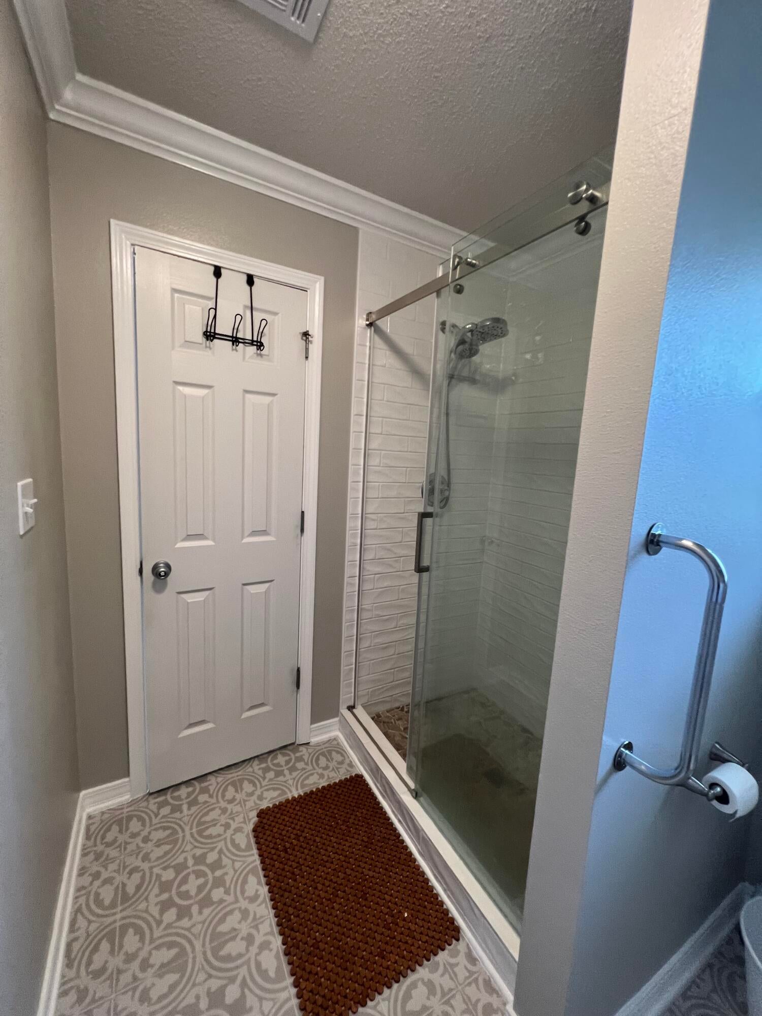ALICIA PLACE - Residential Lease