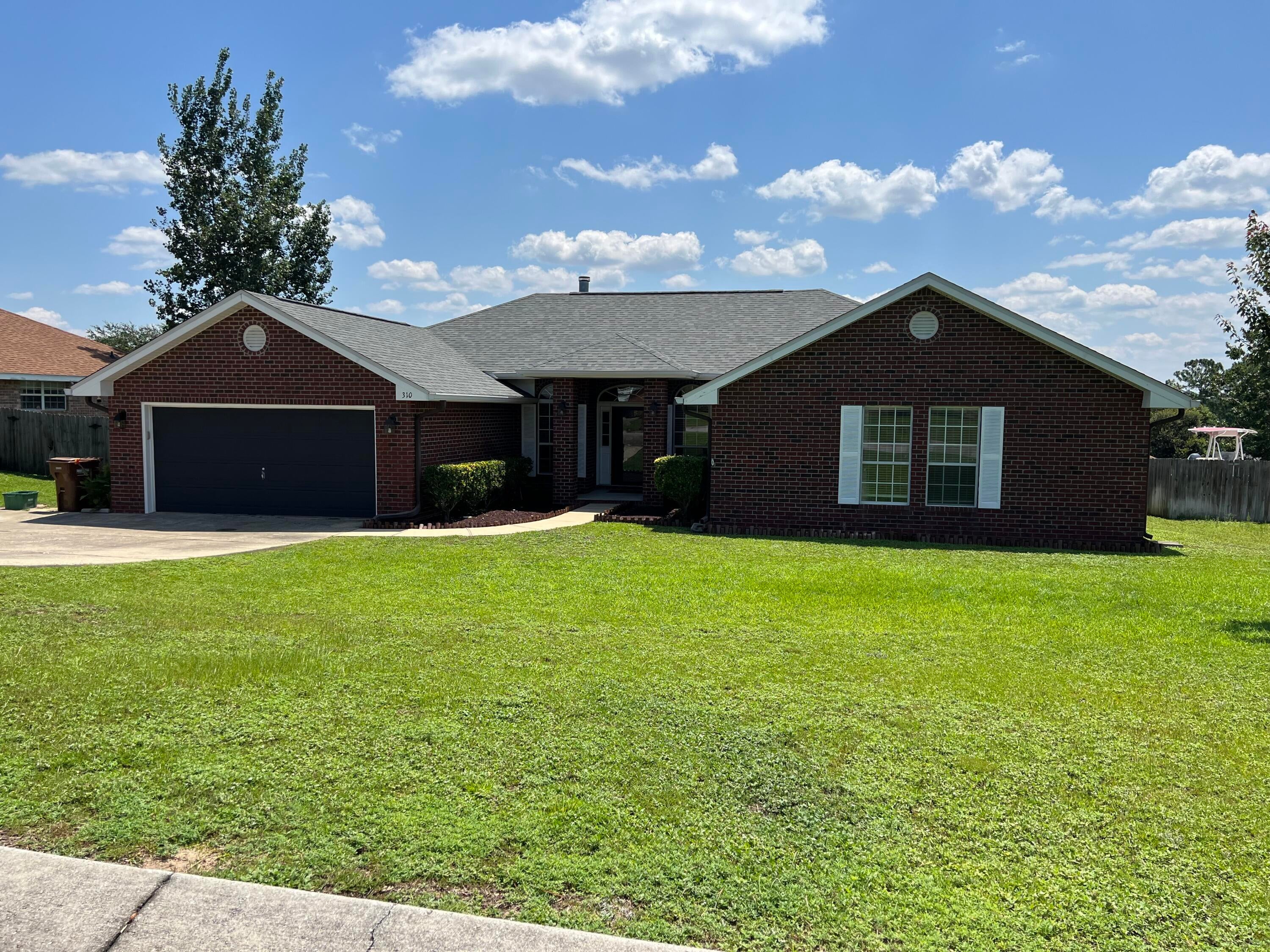 ALICIA PLACE - Residential Lease