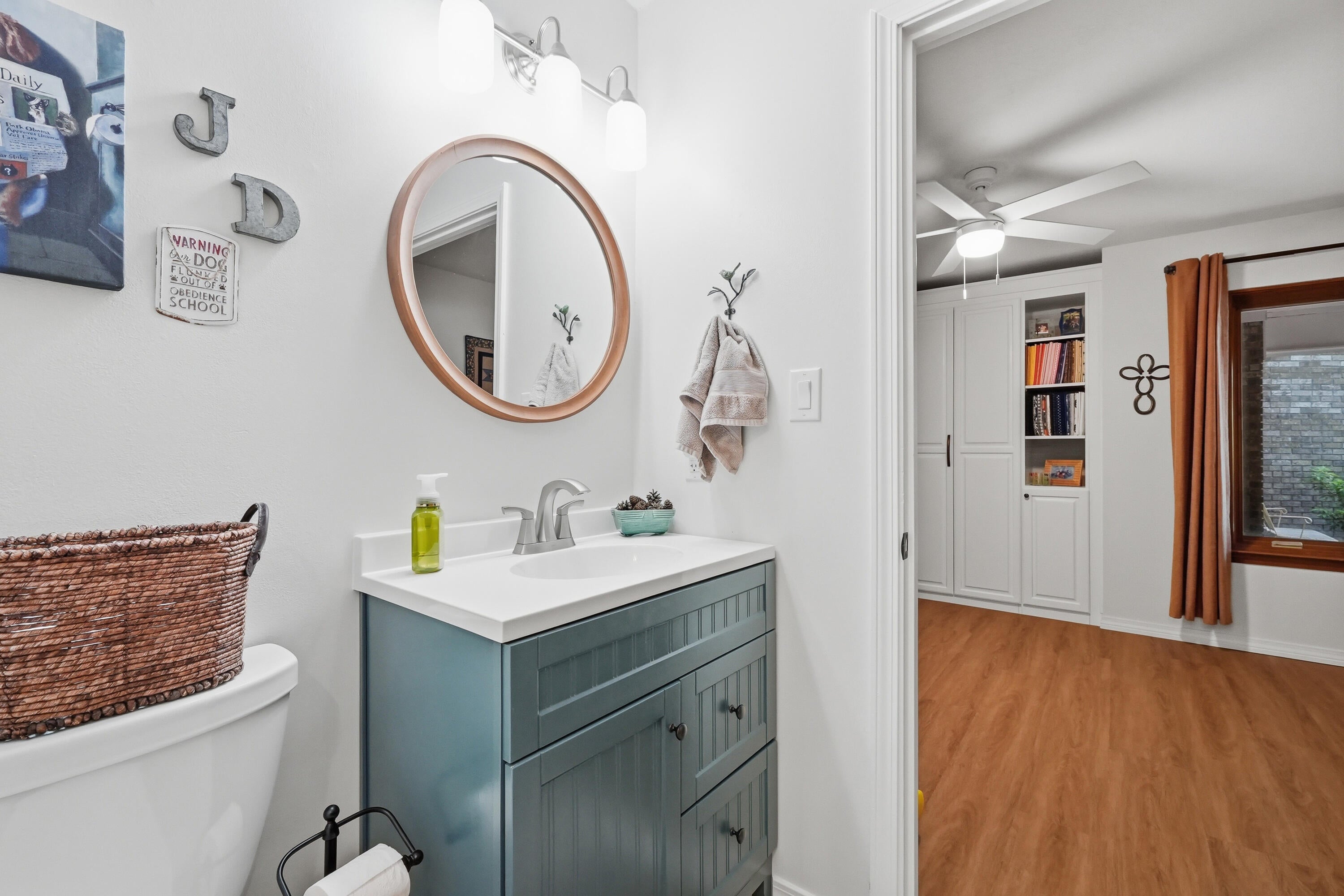 LAURELWOOD ESTATES - Residential