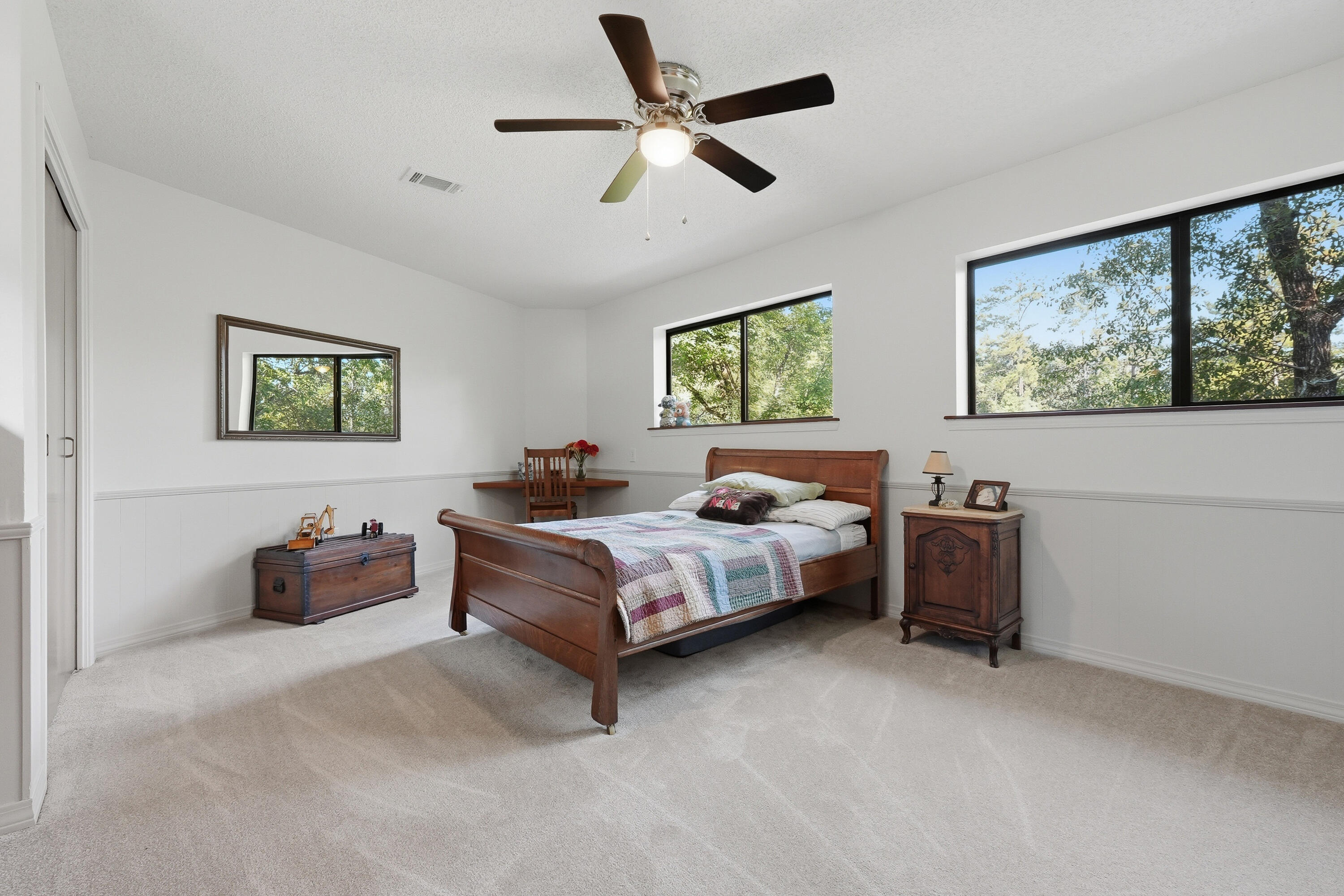 LAURELWOOD ESTATES - Residential