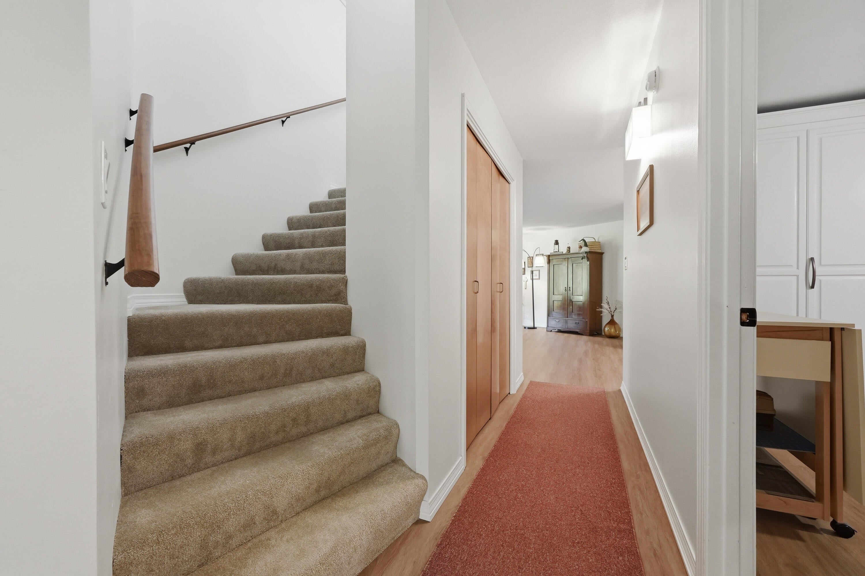 LAURELWOOD ESTATES - Residential