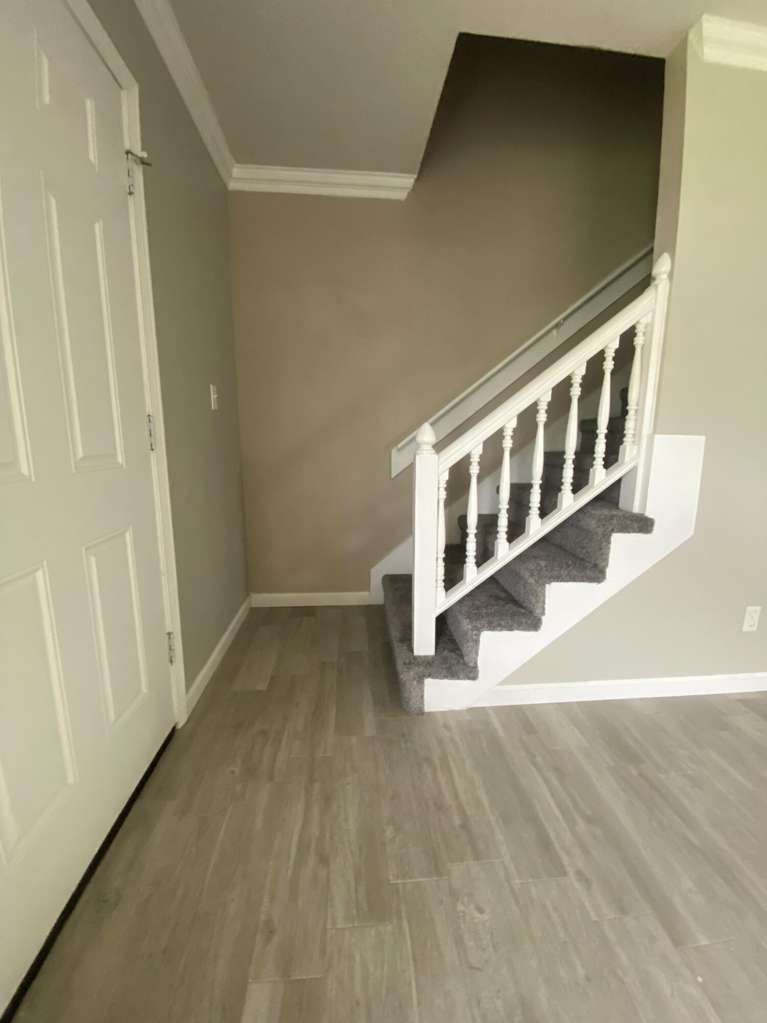 WILLOW BEND PH I LOT 8 - Residential