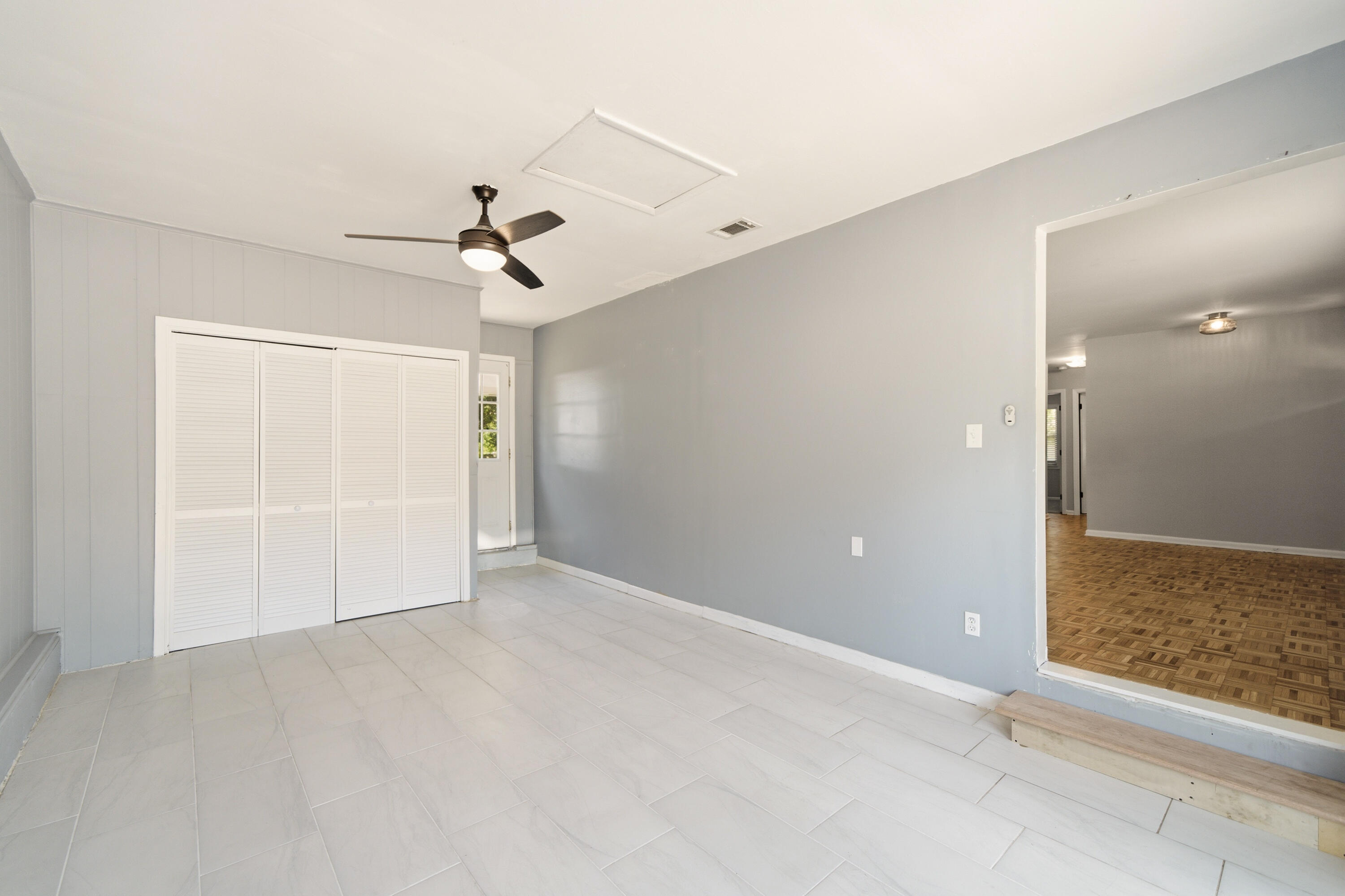 OAKLAND HEIGHTS - Residential