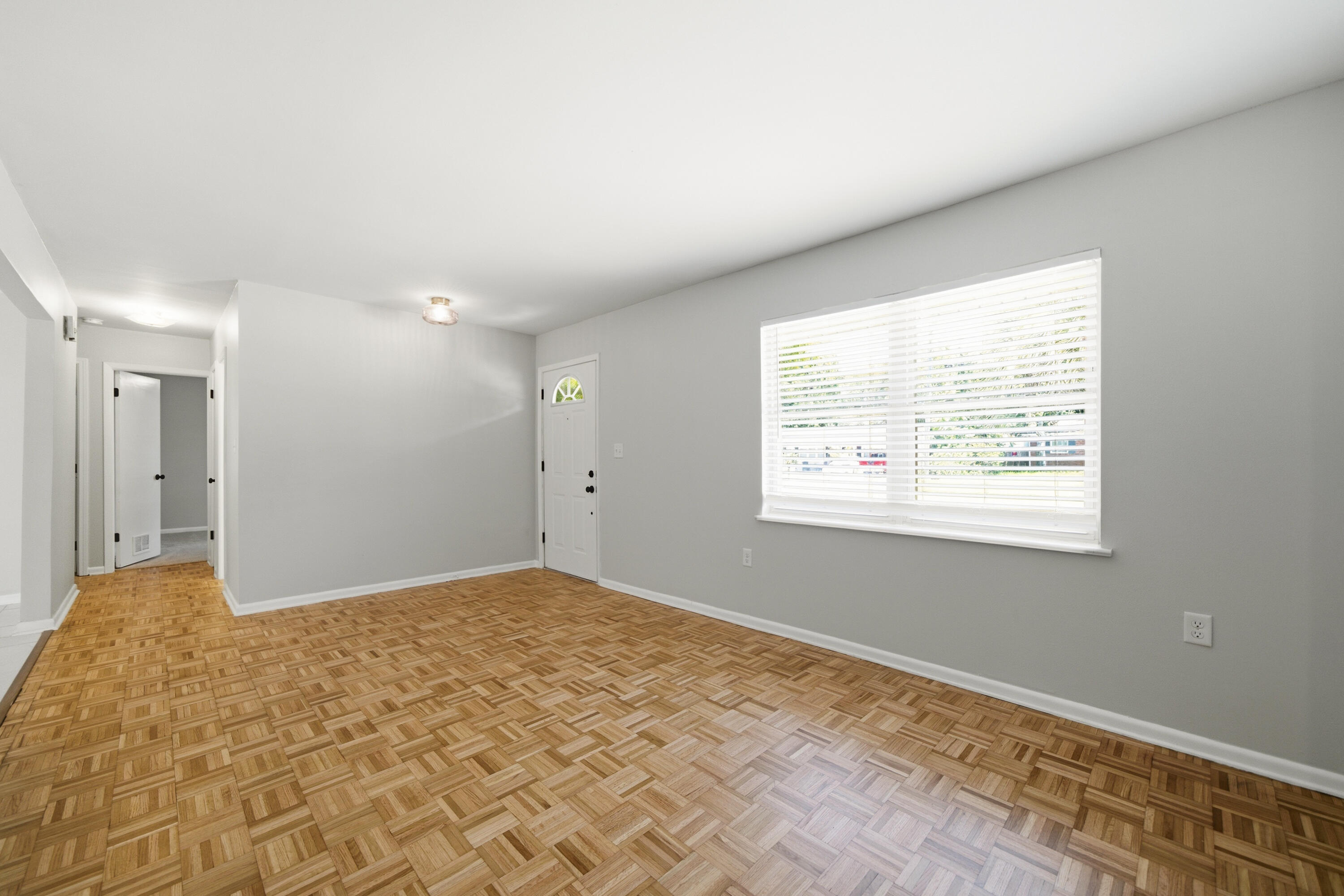 OAKLAND HEIGHTS - Residential