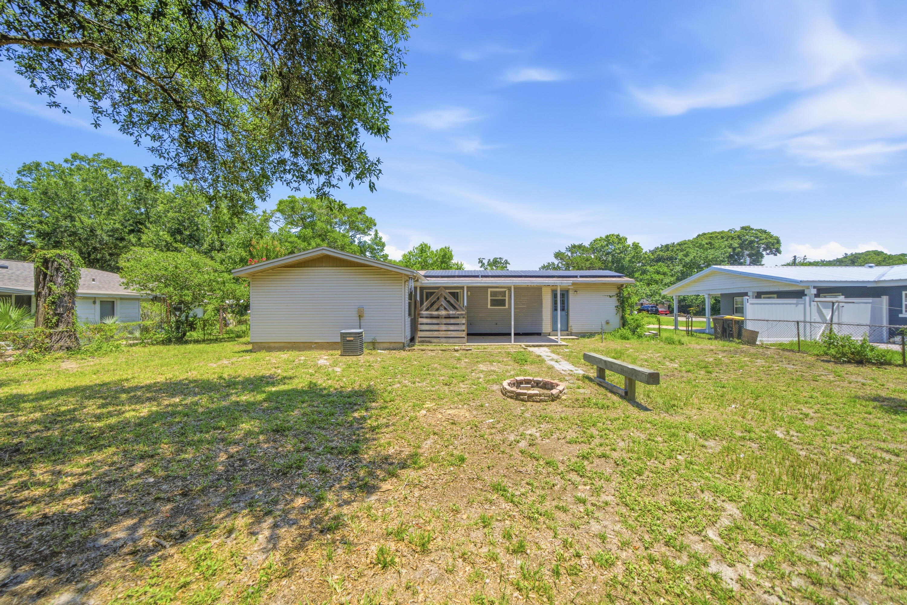 OAKLAND HEIGHTS - Residential