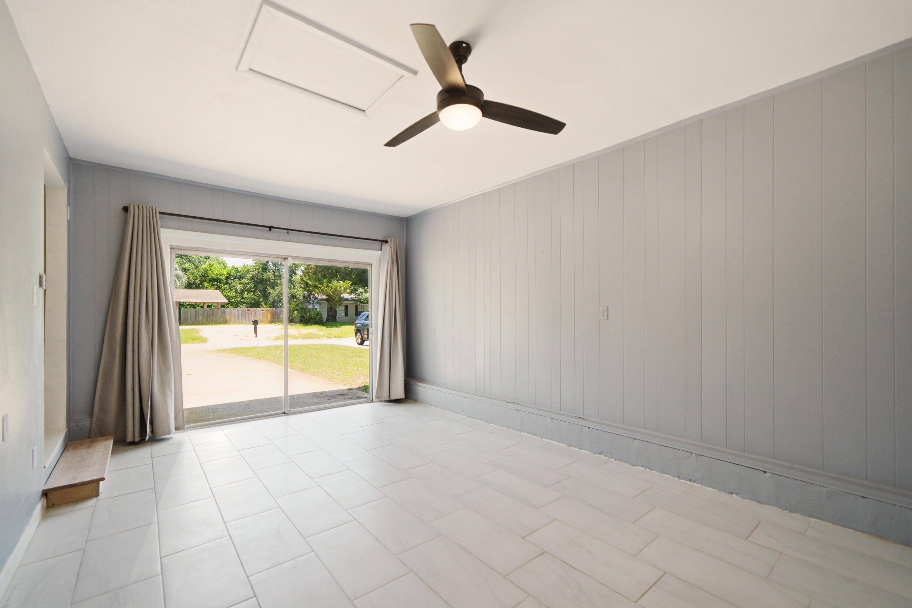 OAKLAND HEIGHTS - Residential