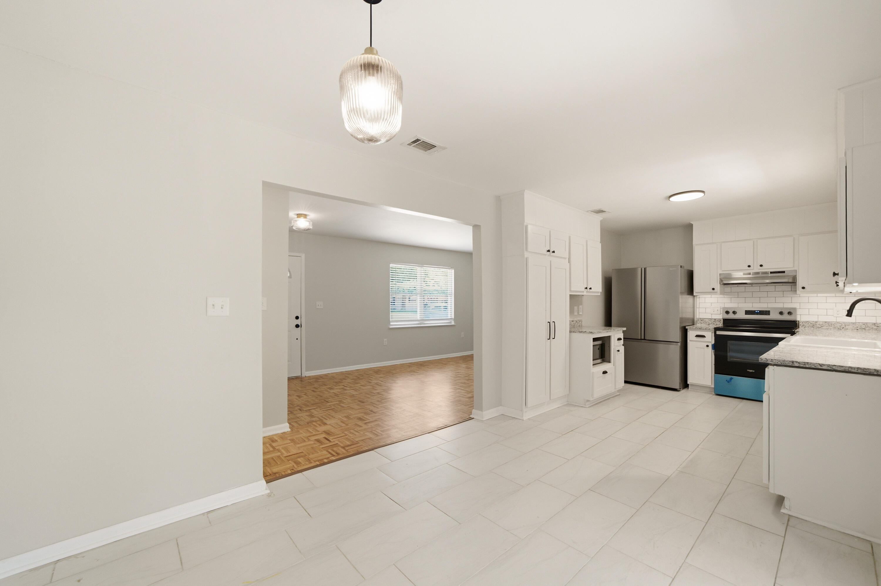 OAKLAND HEIGHTS - Residential