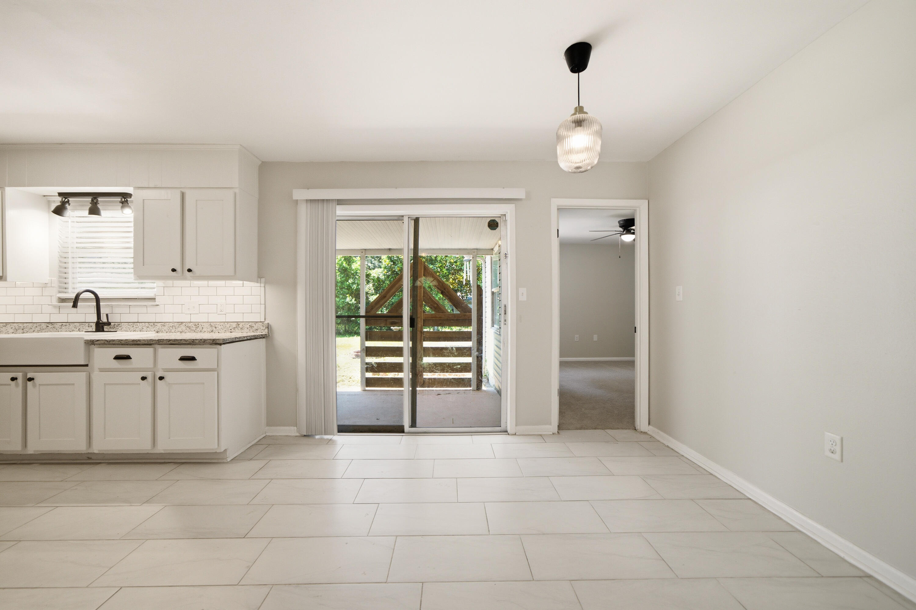 OAKLAND HEIGHTS - Residential