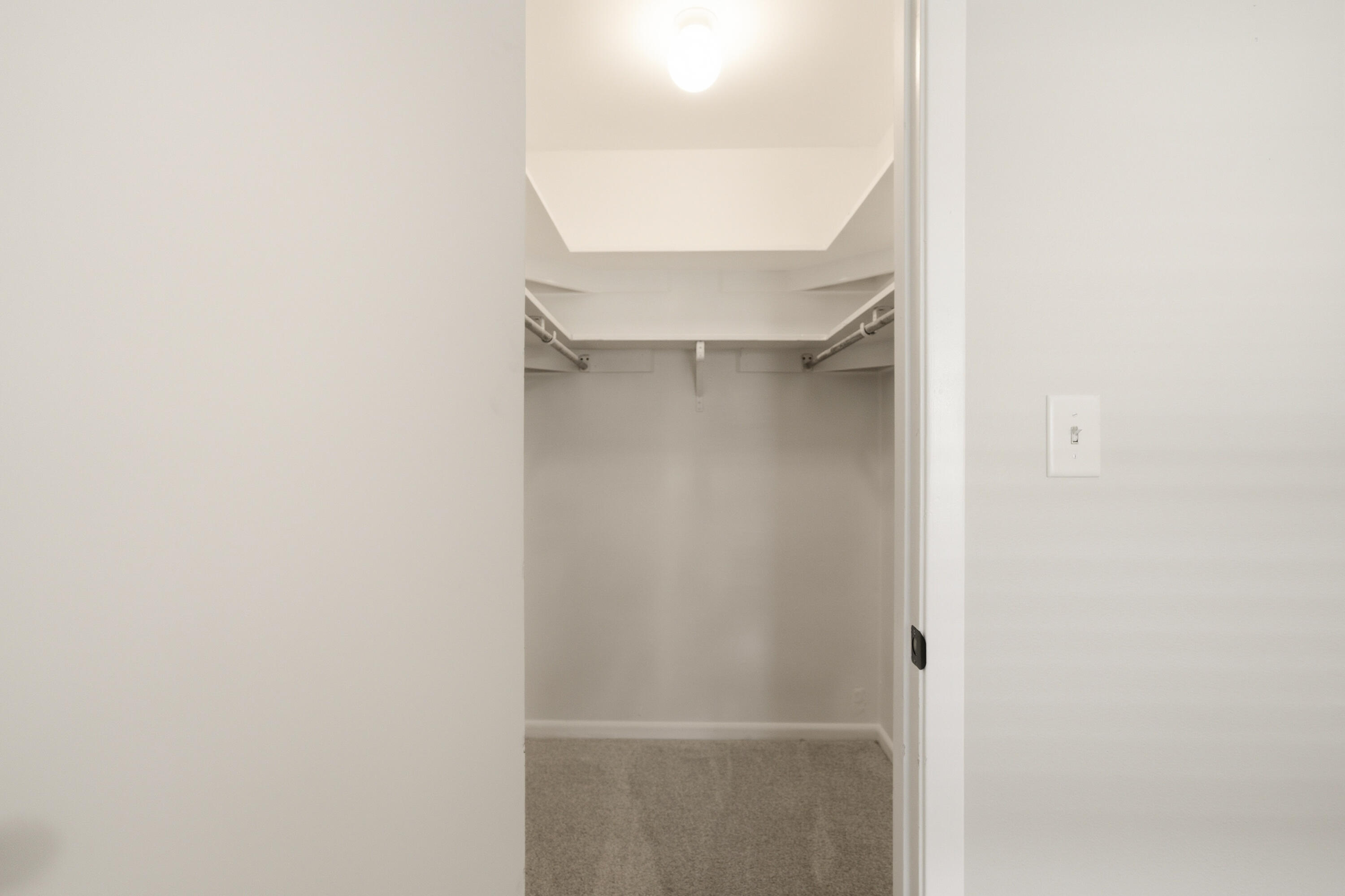 OAKLAND HEIGHTS - Residential