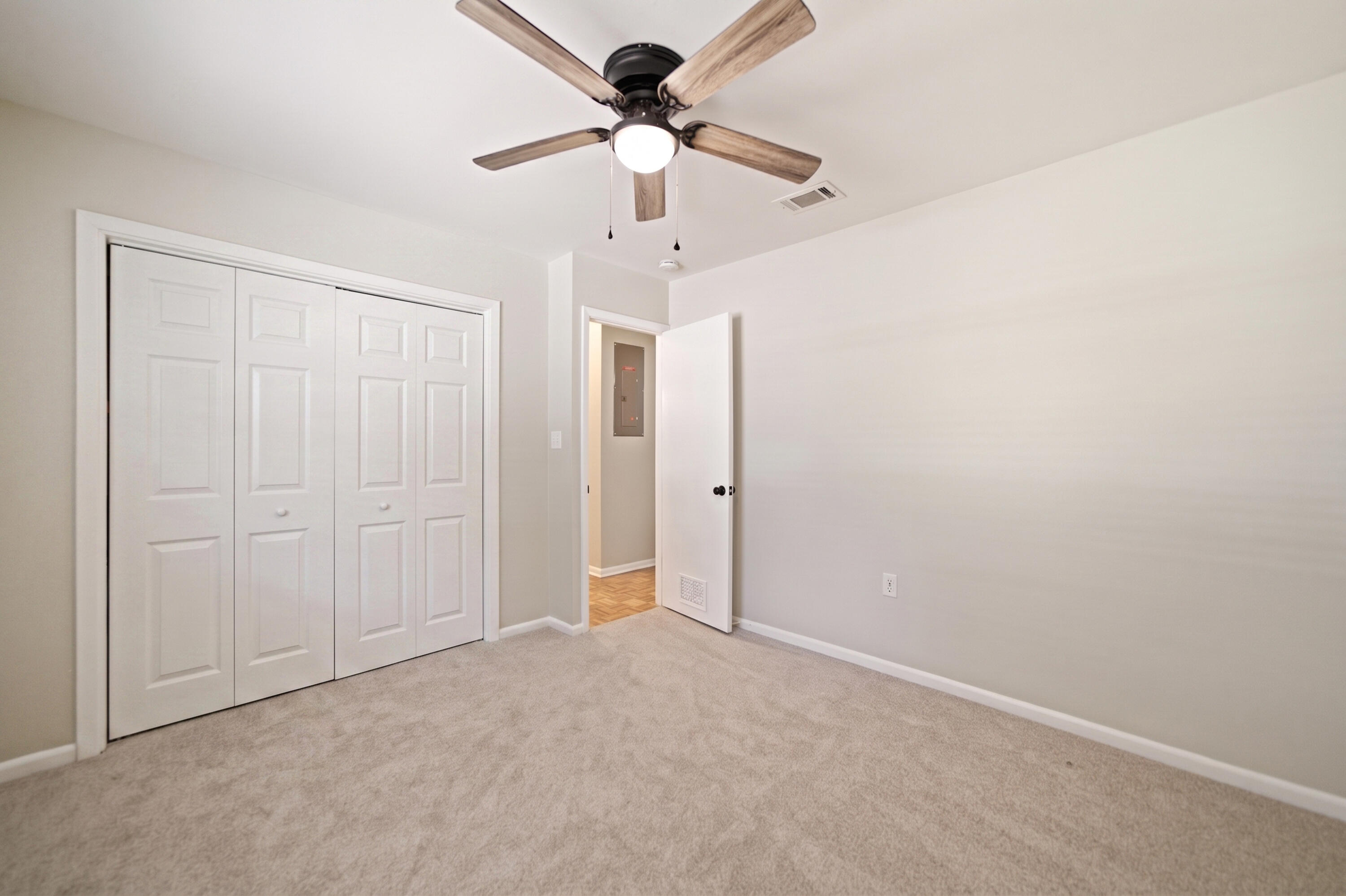 OAKLAND HEIGHTS - Residential