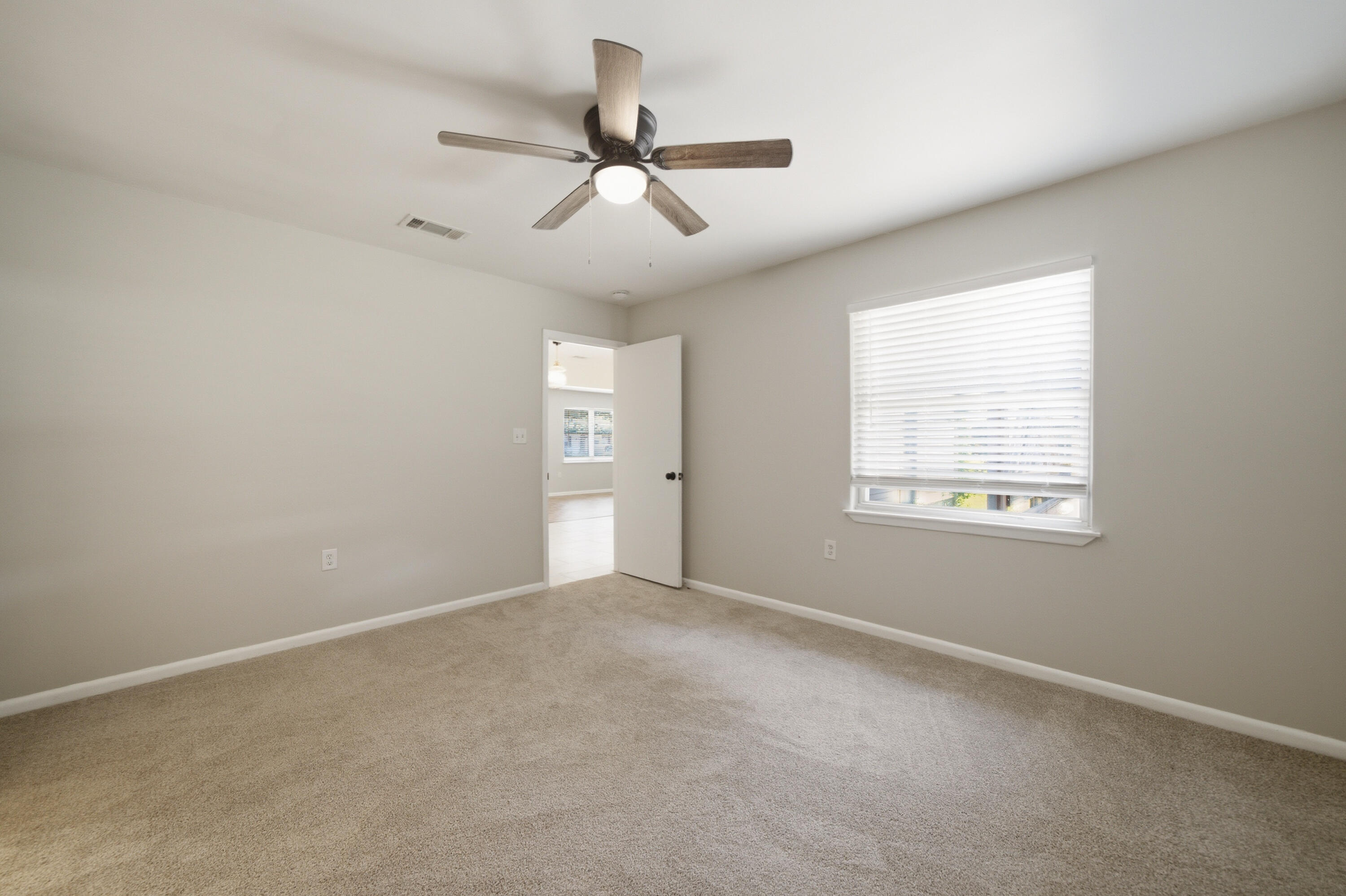 OAKLAND HEIGHTS - Residential
