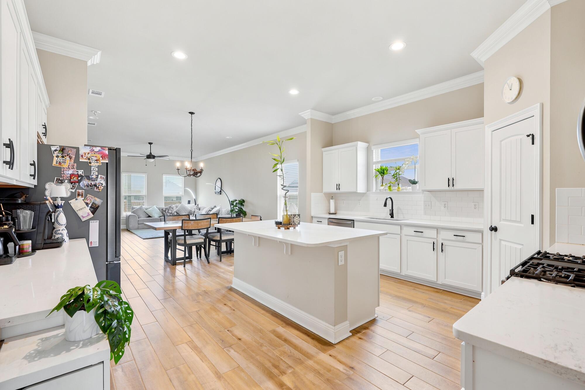 THE BLUFFS AT LAFAYETTE - Residential