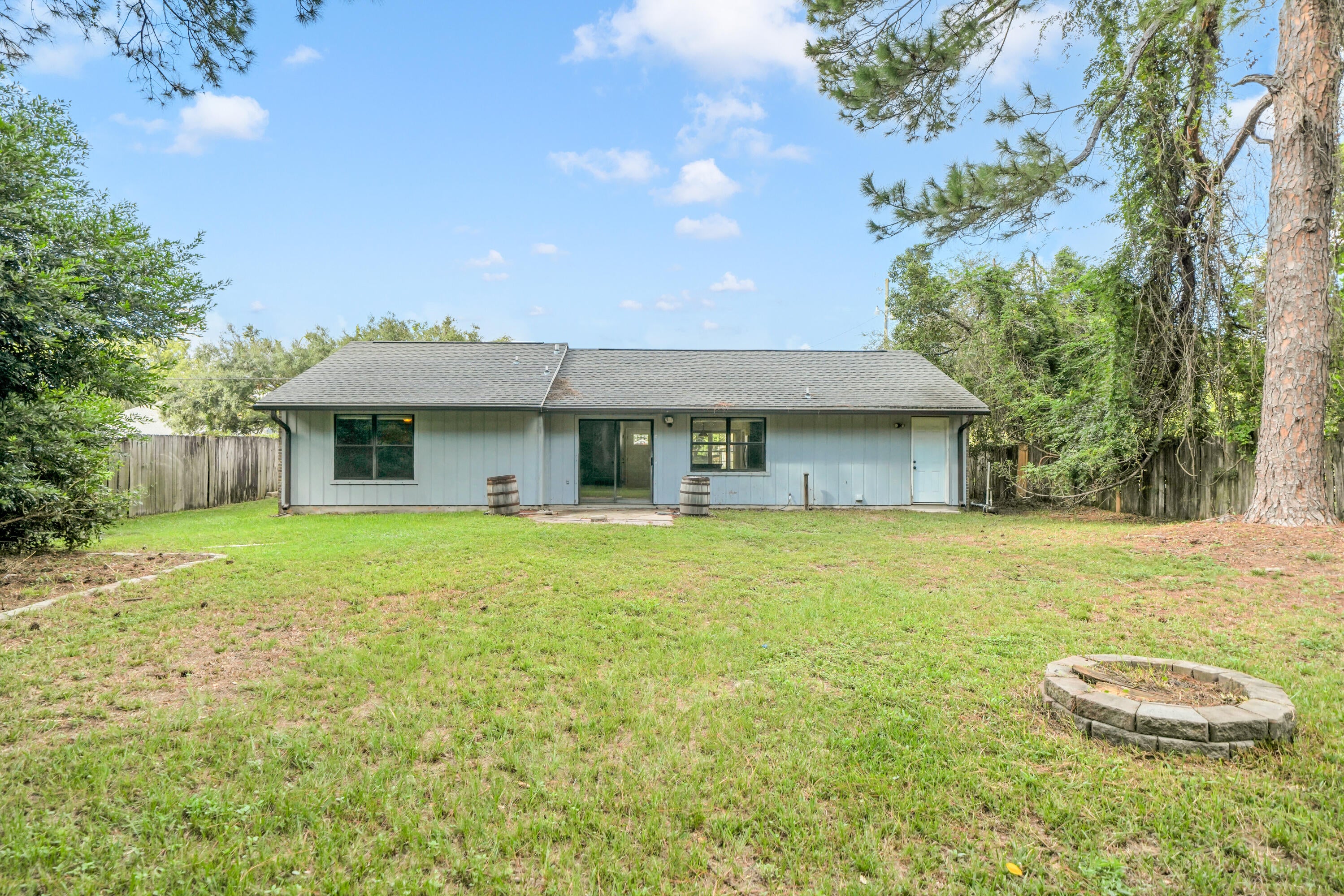WYNNEHAVEN BEACH ESTATES - Residential