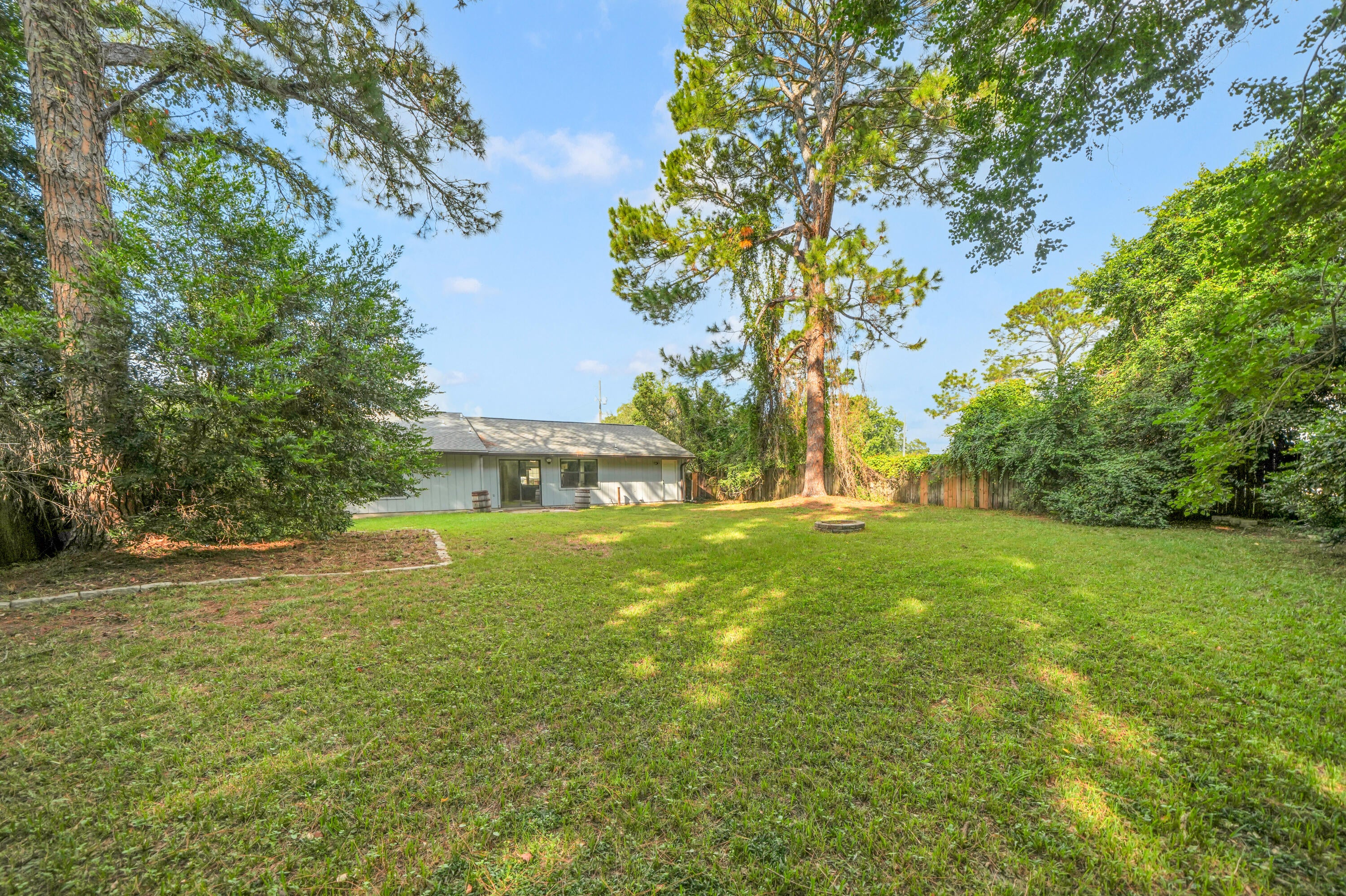 WYNNEHAVEN BEACH ESTATES - Residential