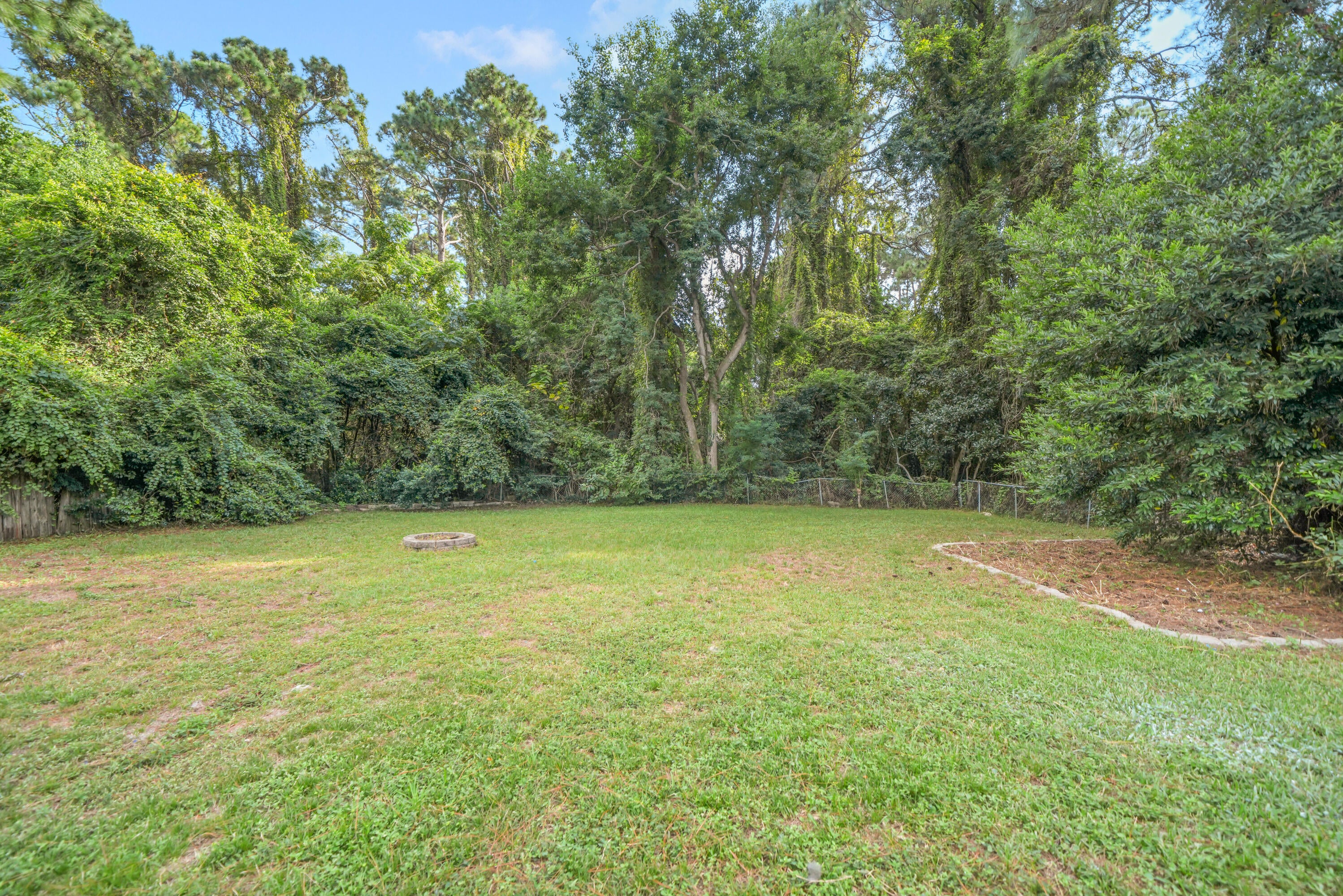 WYNNEHAVEN BEACH ESTATES - Residential