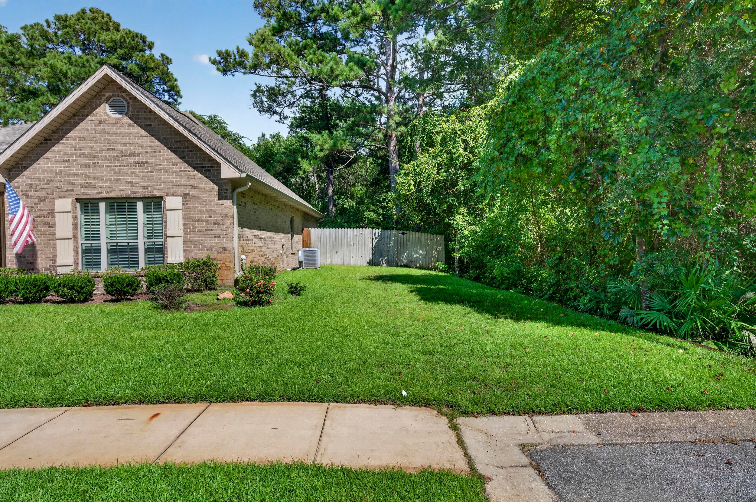 Oaks at Eden - Residential