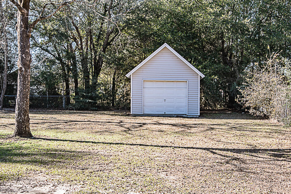 SHOAL WOOD ESTATES 1ST PH 2 - Residential Lease