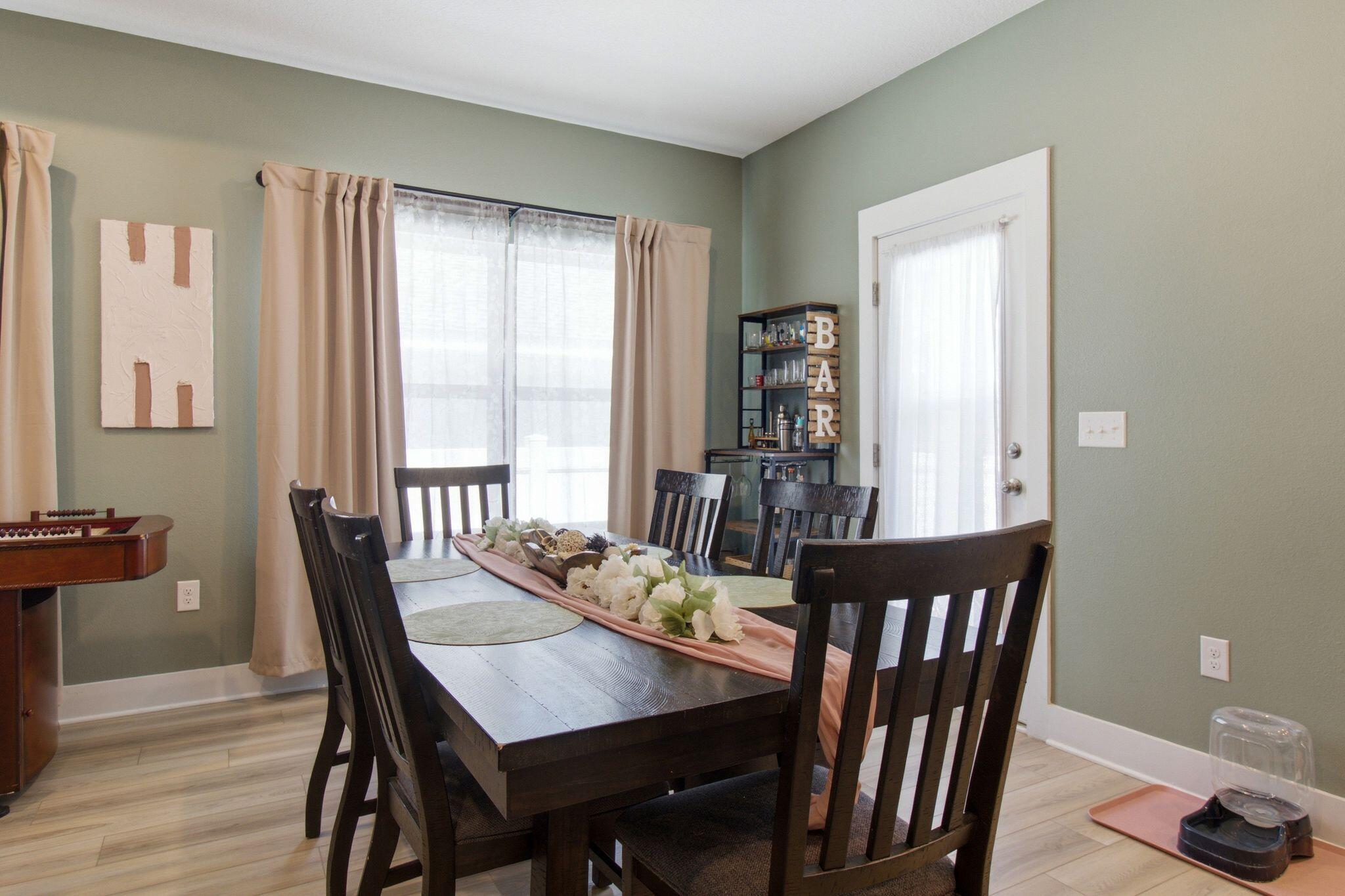 Magnolia Creeks - Residential Lease