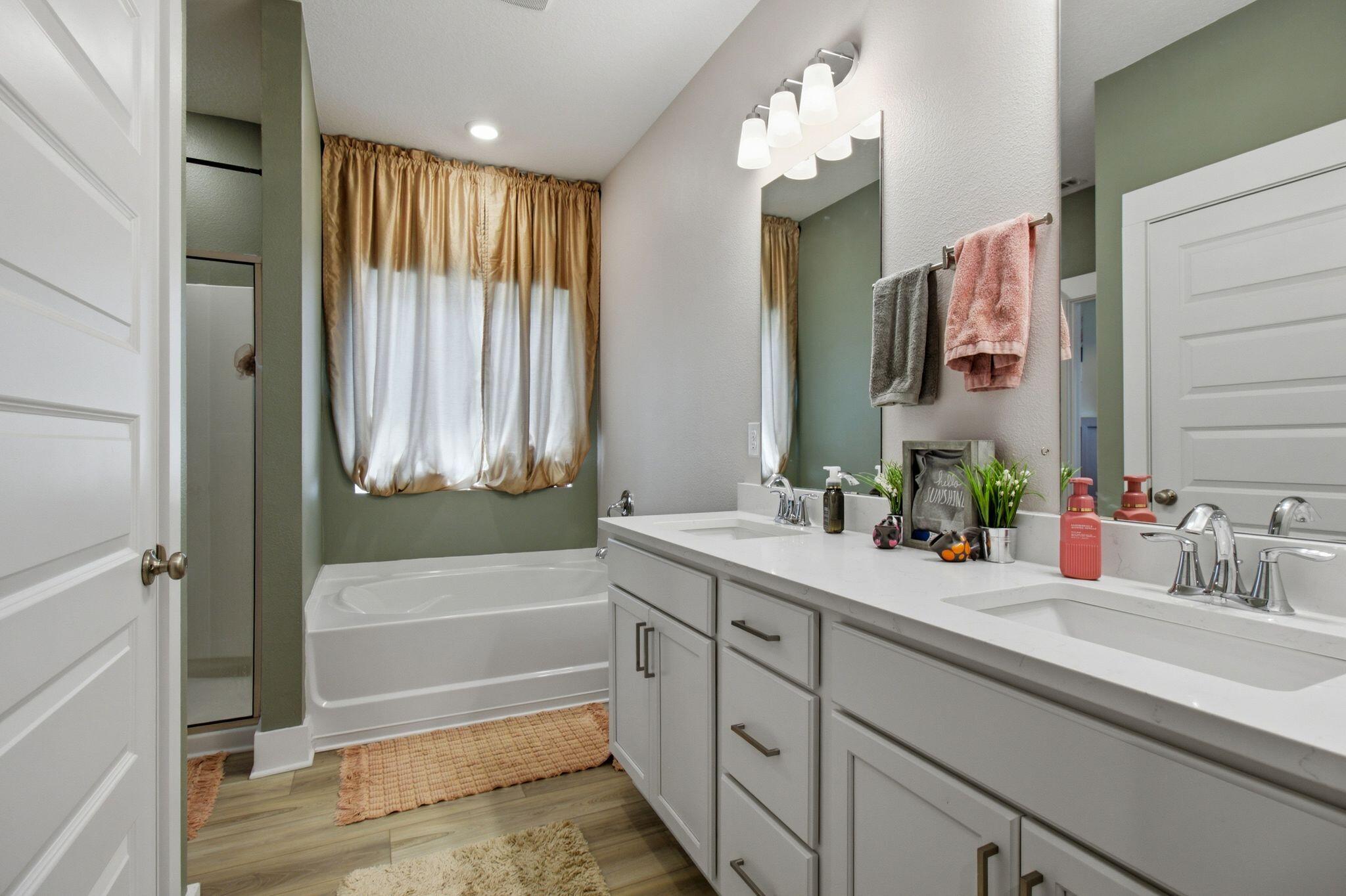 Magnolia Creeks - Residential Lease